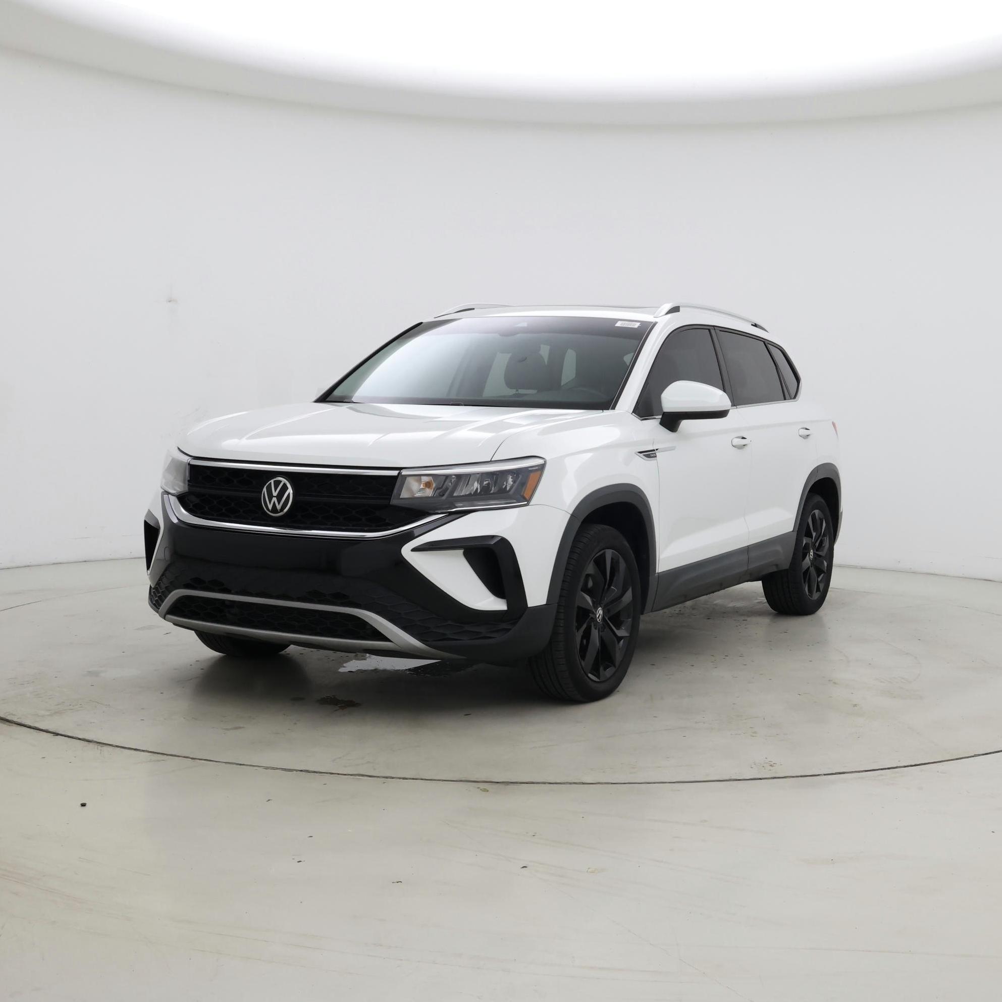 Thumbnail: 2022 Volkswagen Taos - 4
