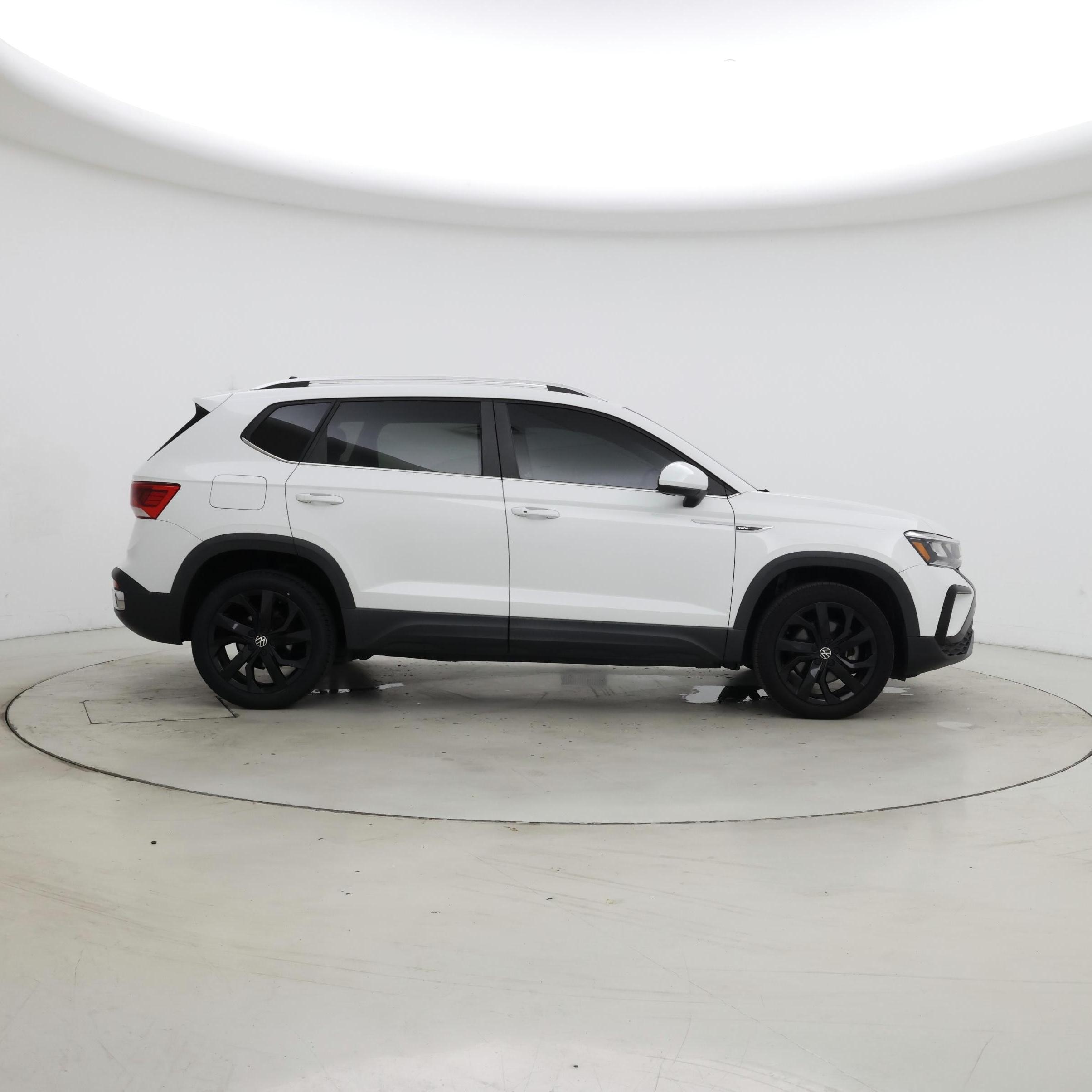 Thumbnail: 2022 Volkswagen Taos - 7