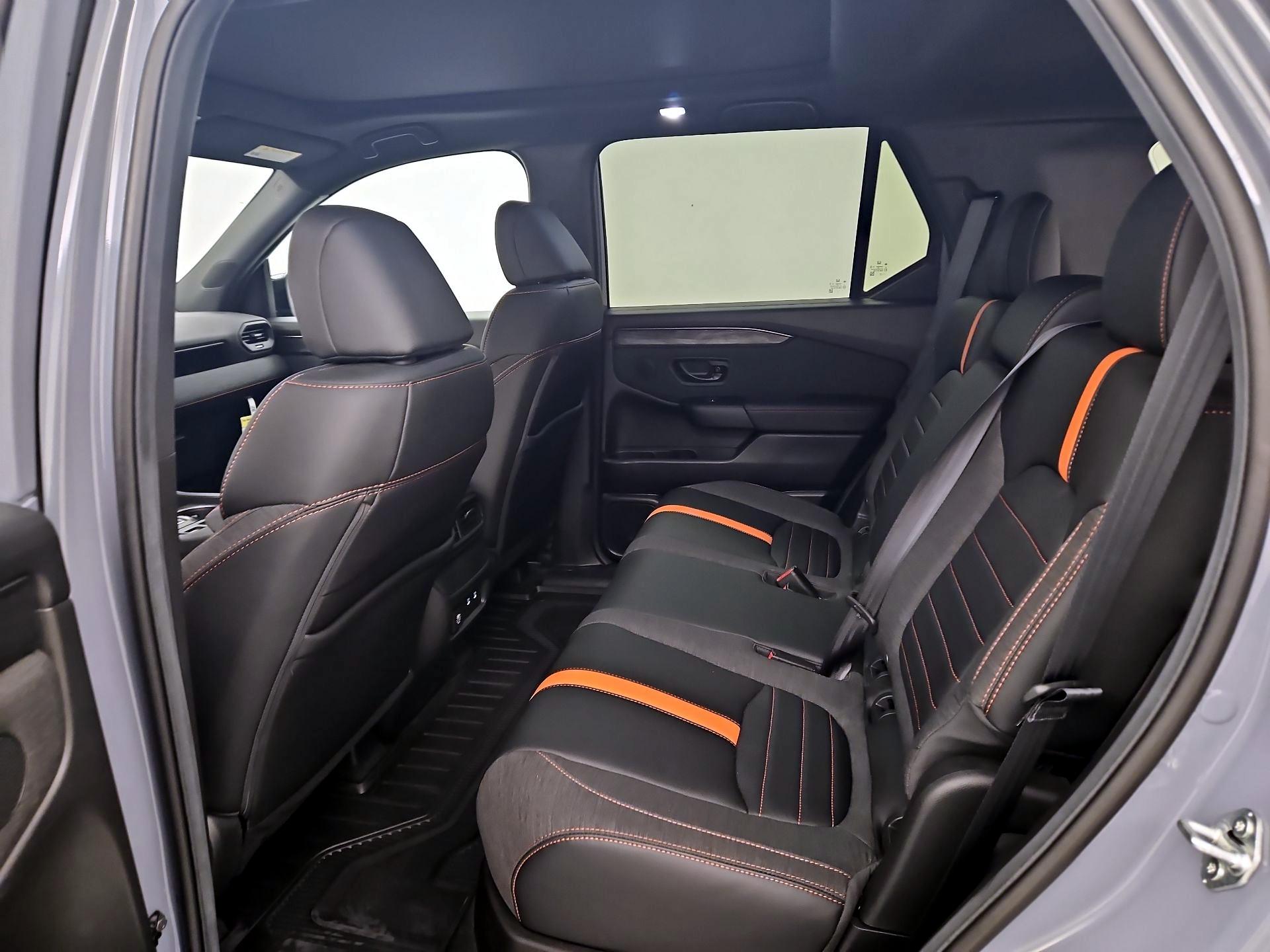 Thumbnail: 2026 Honda Passport - 20