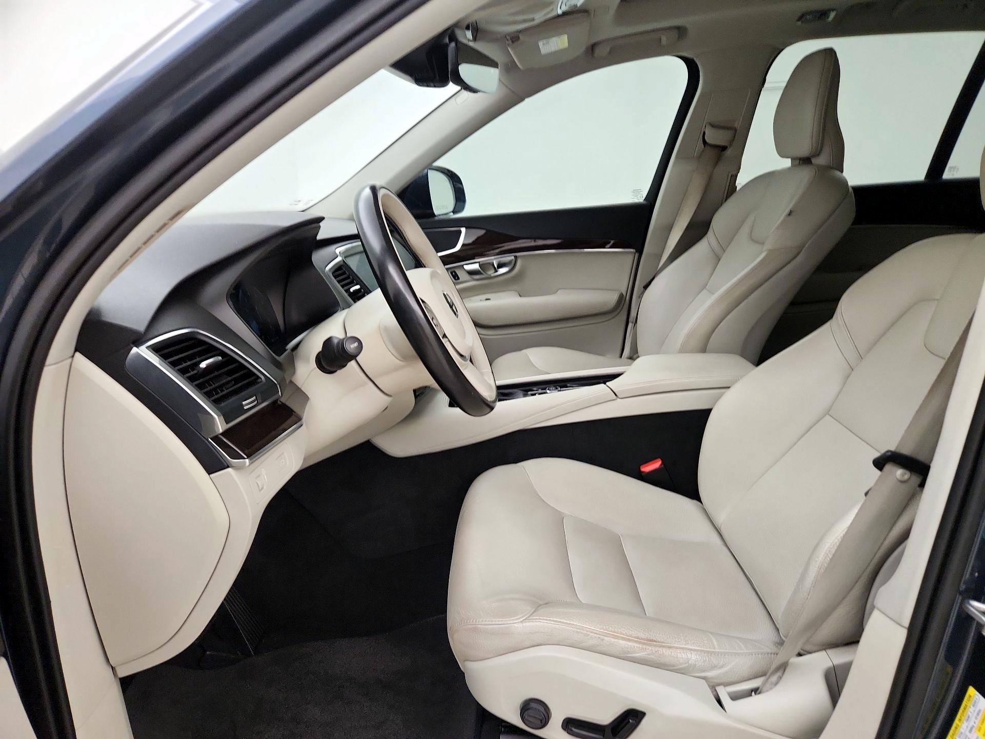 Thumbnail: 2019 Volvo XC90 - 11