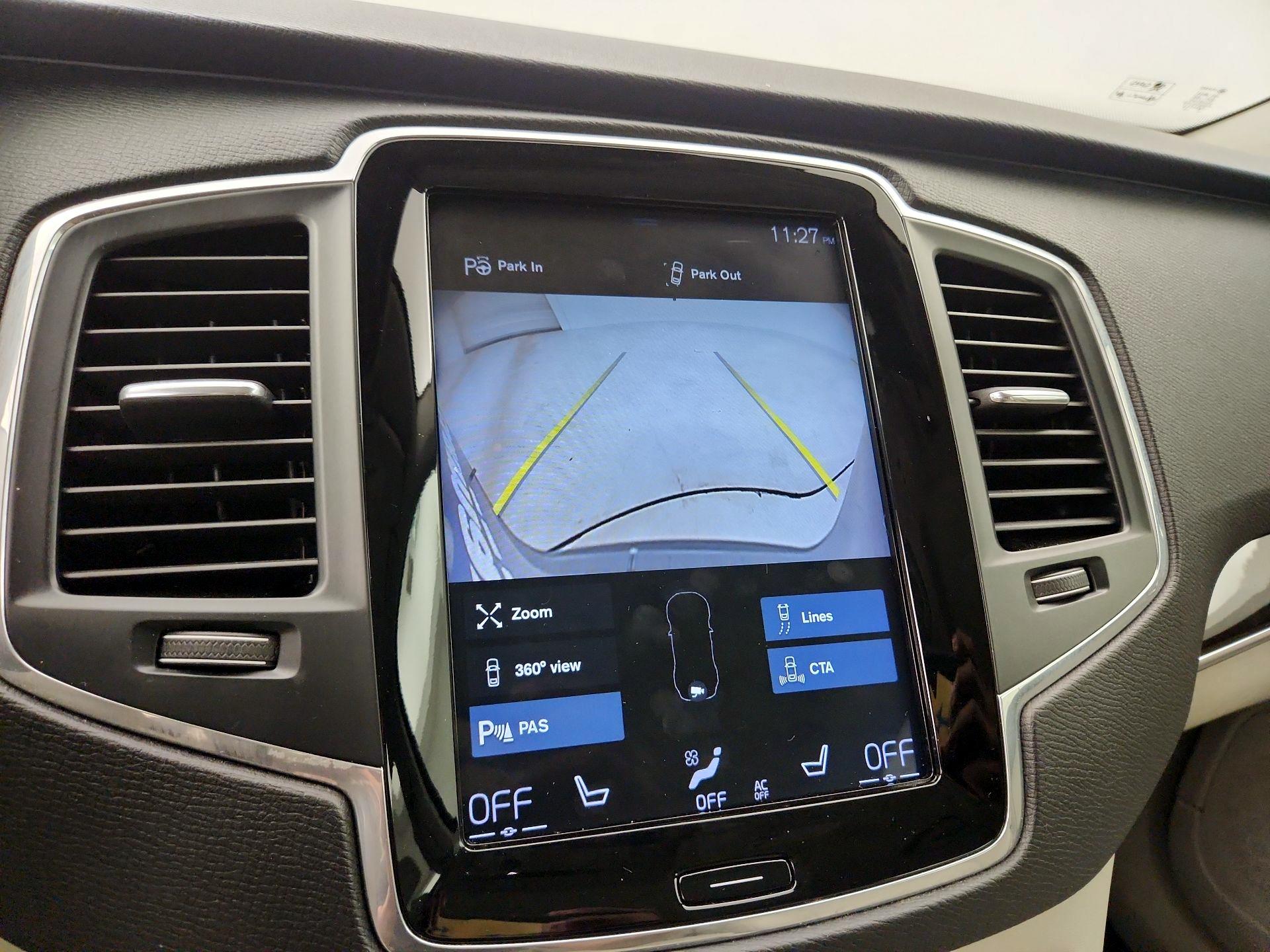 Thumbnail: 2019 Volvo XC90 - 14