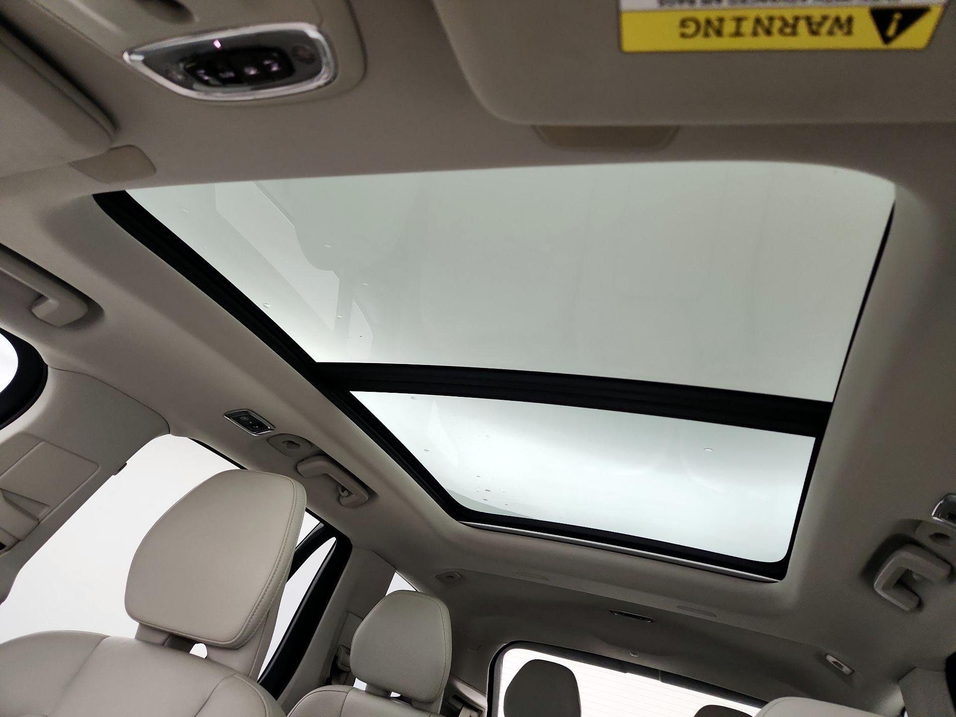 Thumbnail: 2019 Volvo XC90 - 19
