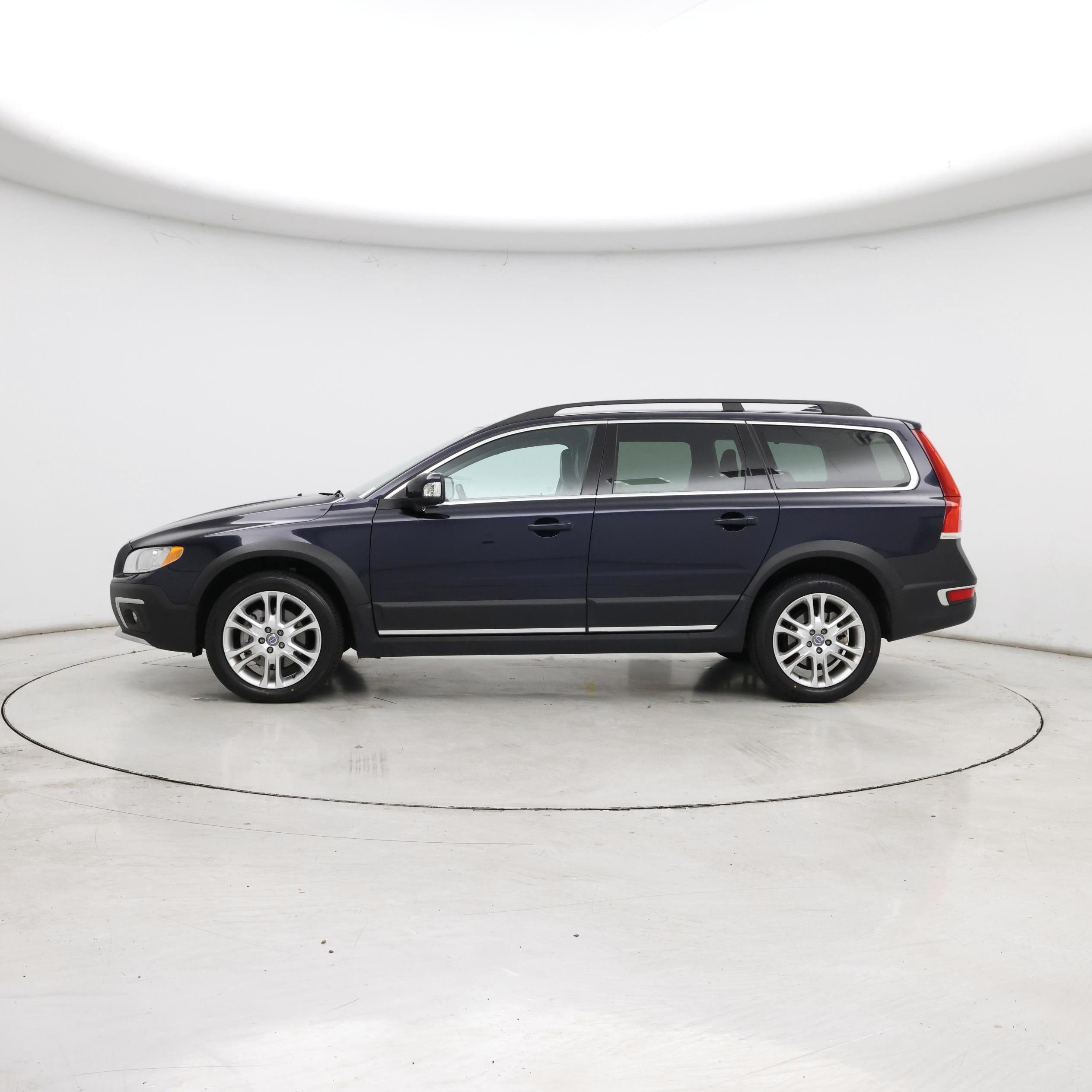 Thumbnail: 2016 Volvo XC70 - 3