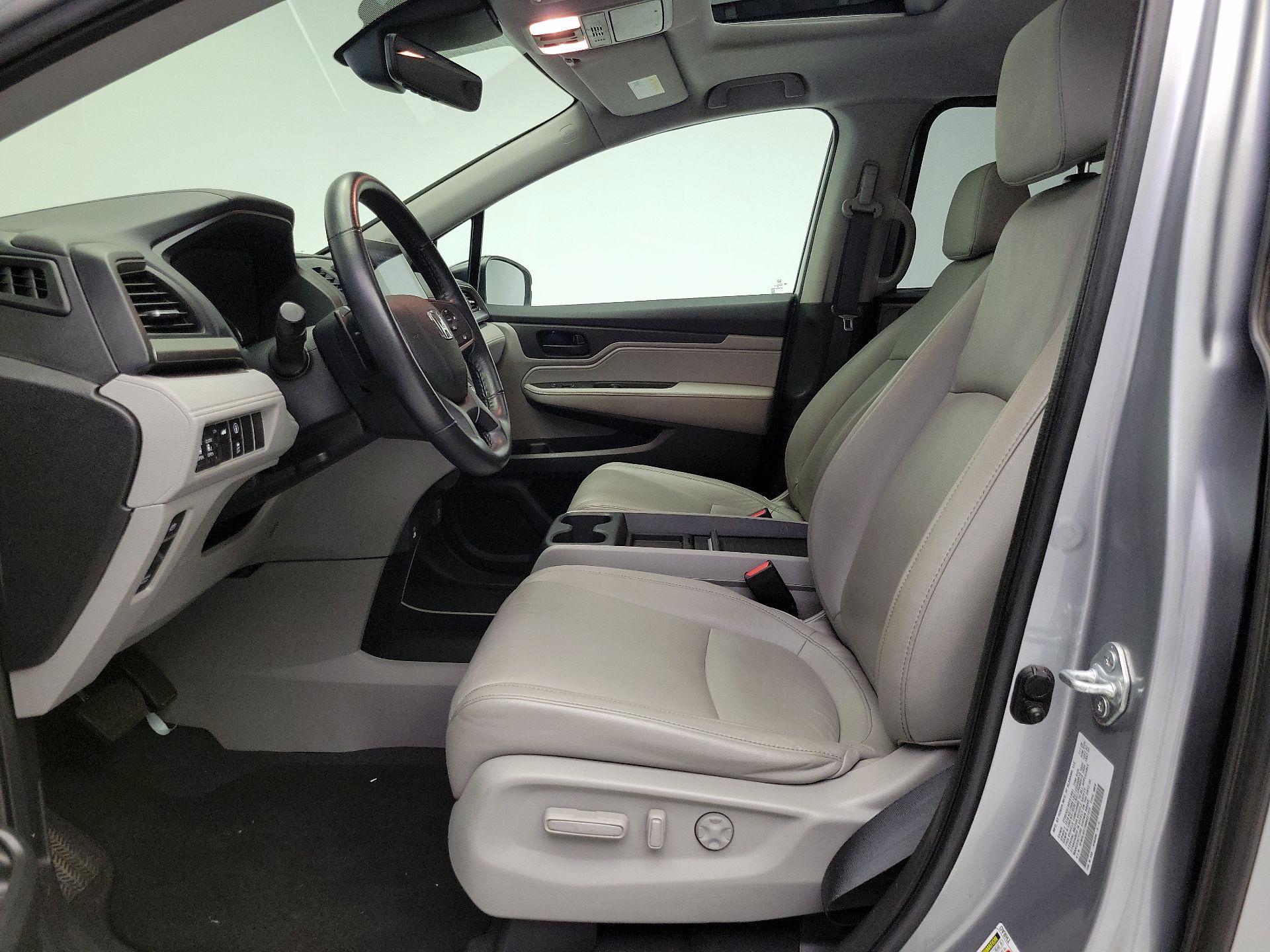Thumbnail: 2021 Honda Odyssey - 11
