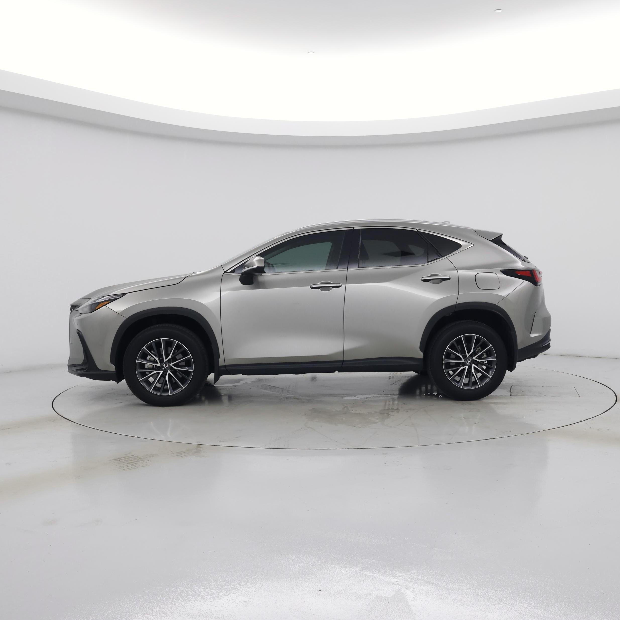 Thumbnail: 2025 Lexus NX - 3