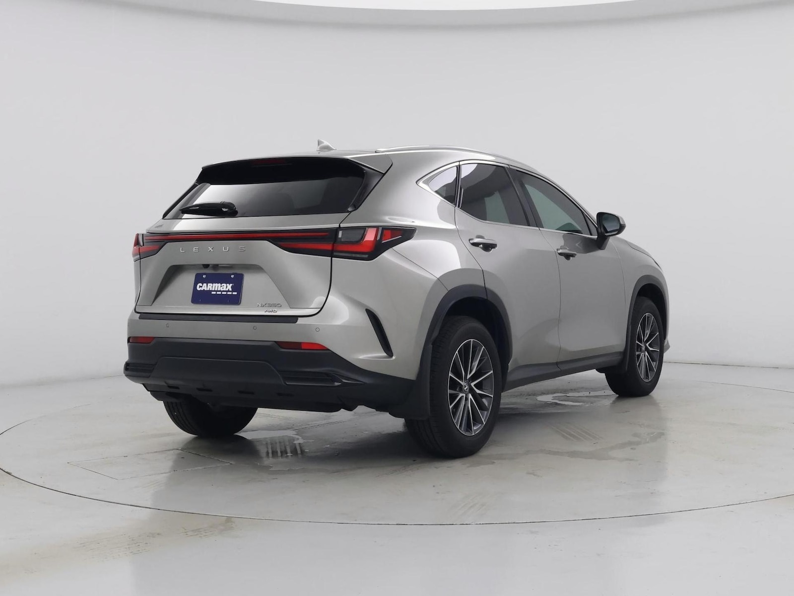 2025 Lexus NX 350 - Photo 9