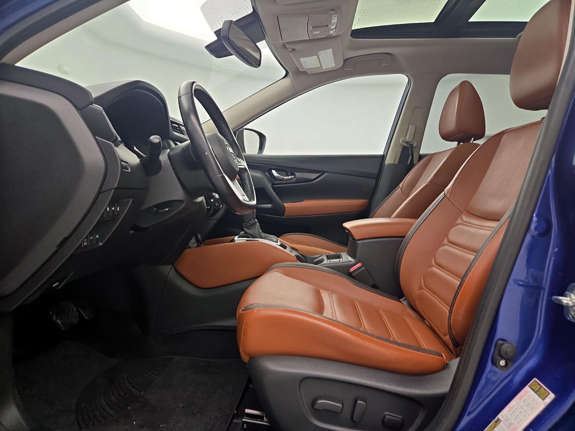 Thumbnail: 2018 Nissan Rogue - 11
