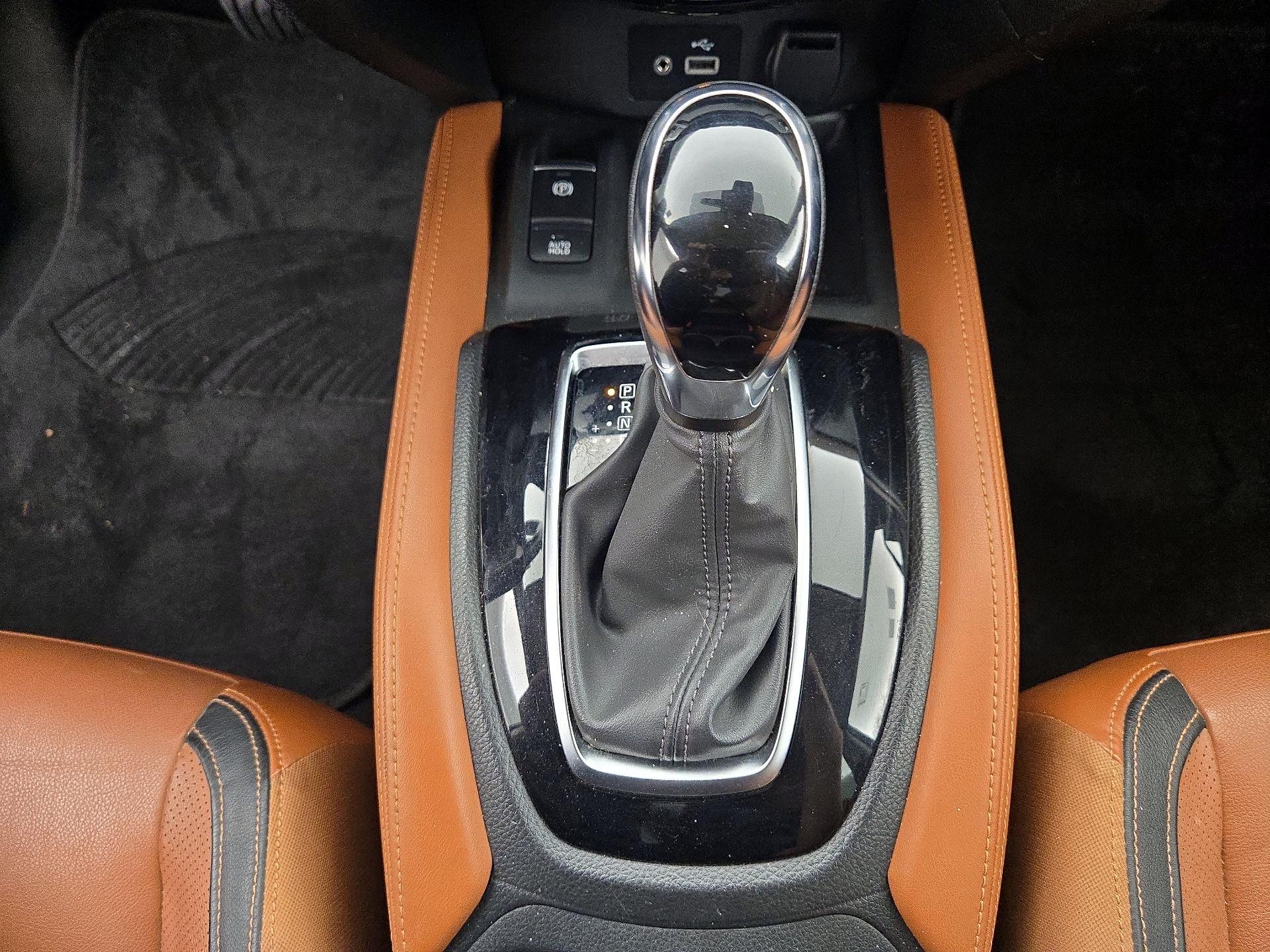 Thumbnail: 2018 Nissan Rogue - 18