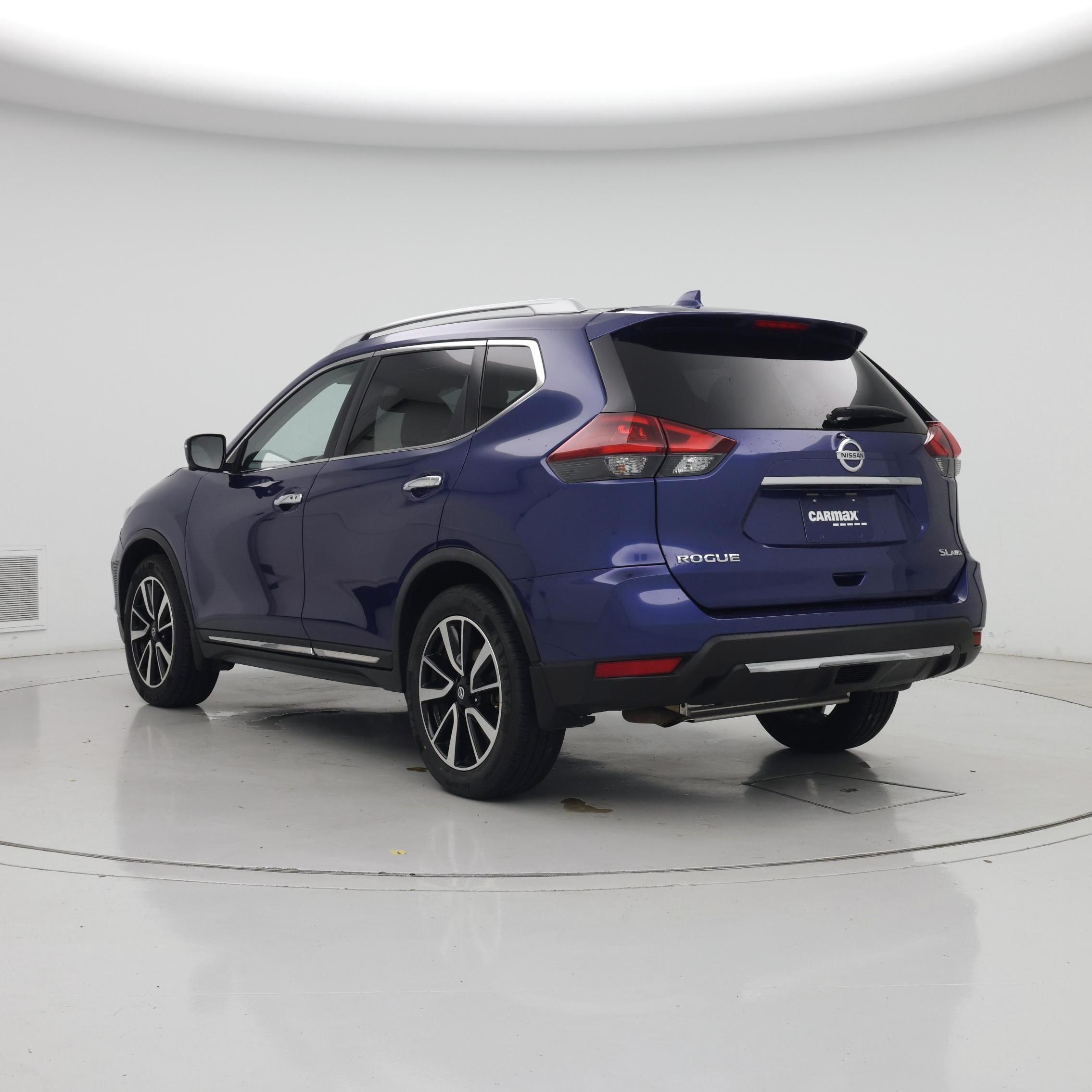 Thumbnail: 2018 Nissan Rogue - 2