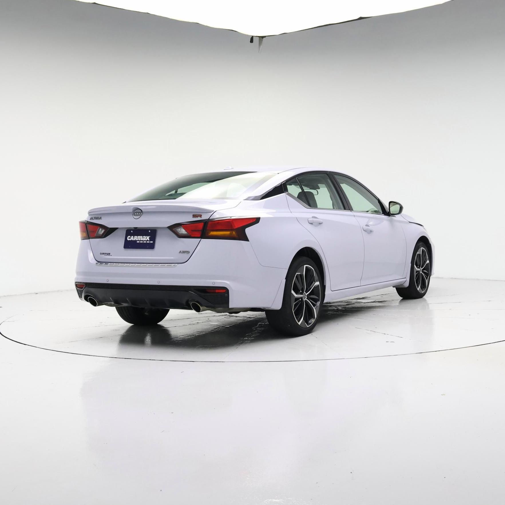 Thumbnail: 2023 Nissan Altima - 8