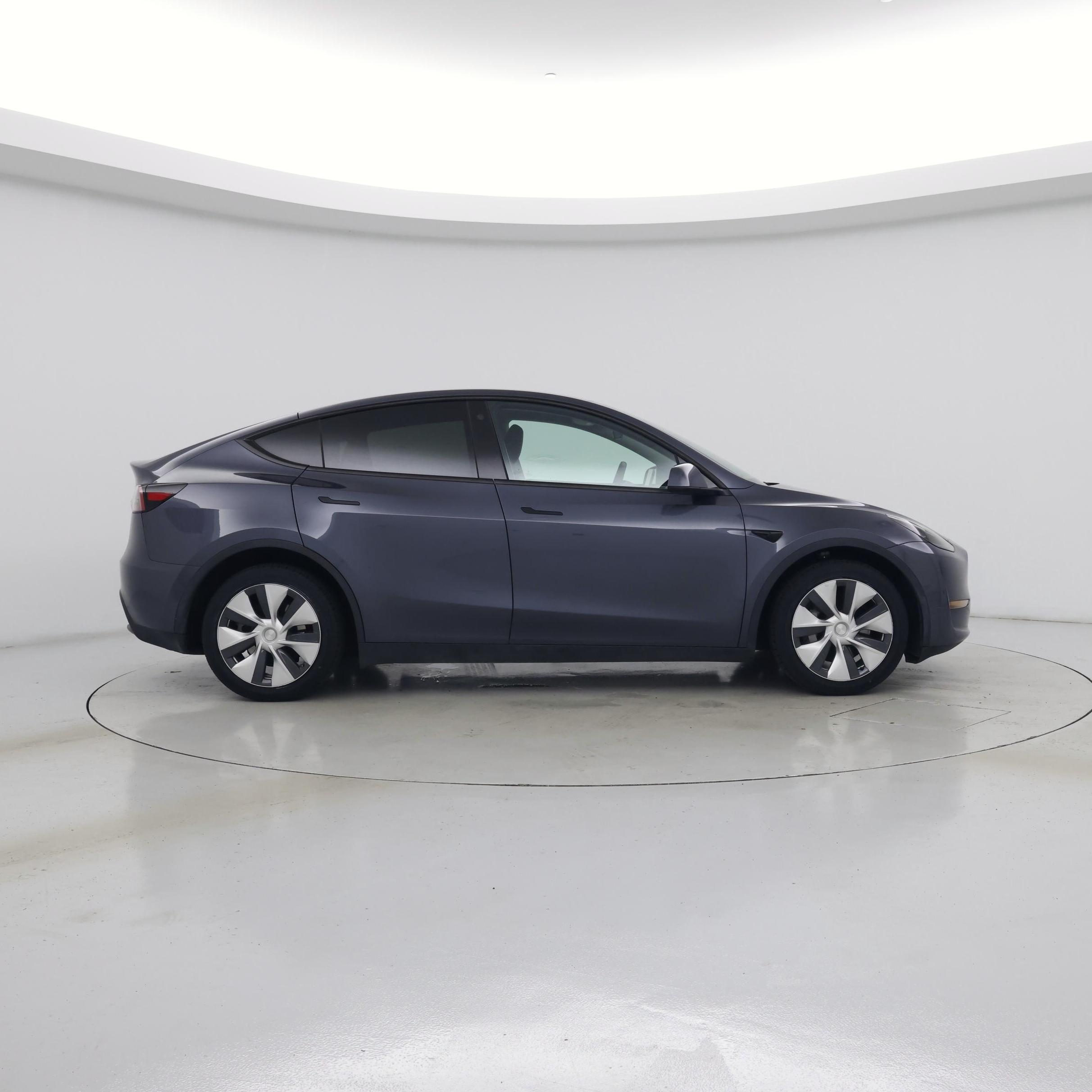 Thumbnail: 2023 Tesla Model Y - 7