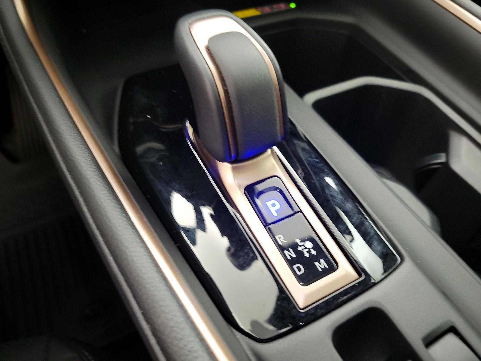 Thumbnail: 2025 Toyota Highlander - 17
