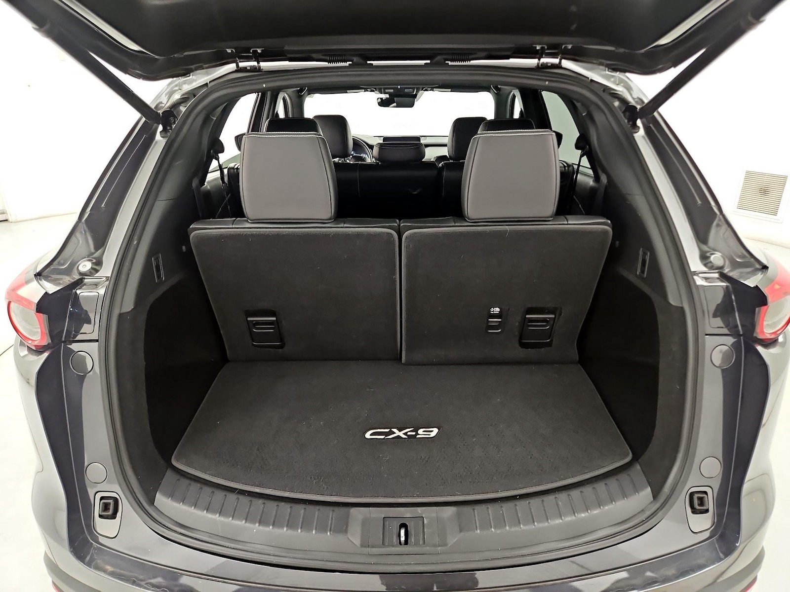 2021 Mazda CX-9 Carbon Edition - Photo 21
