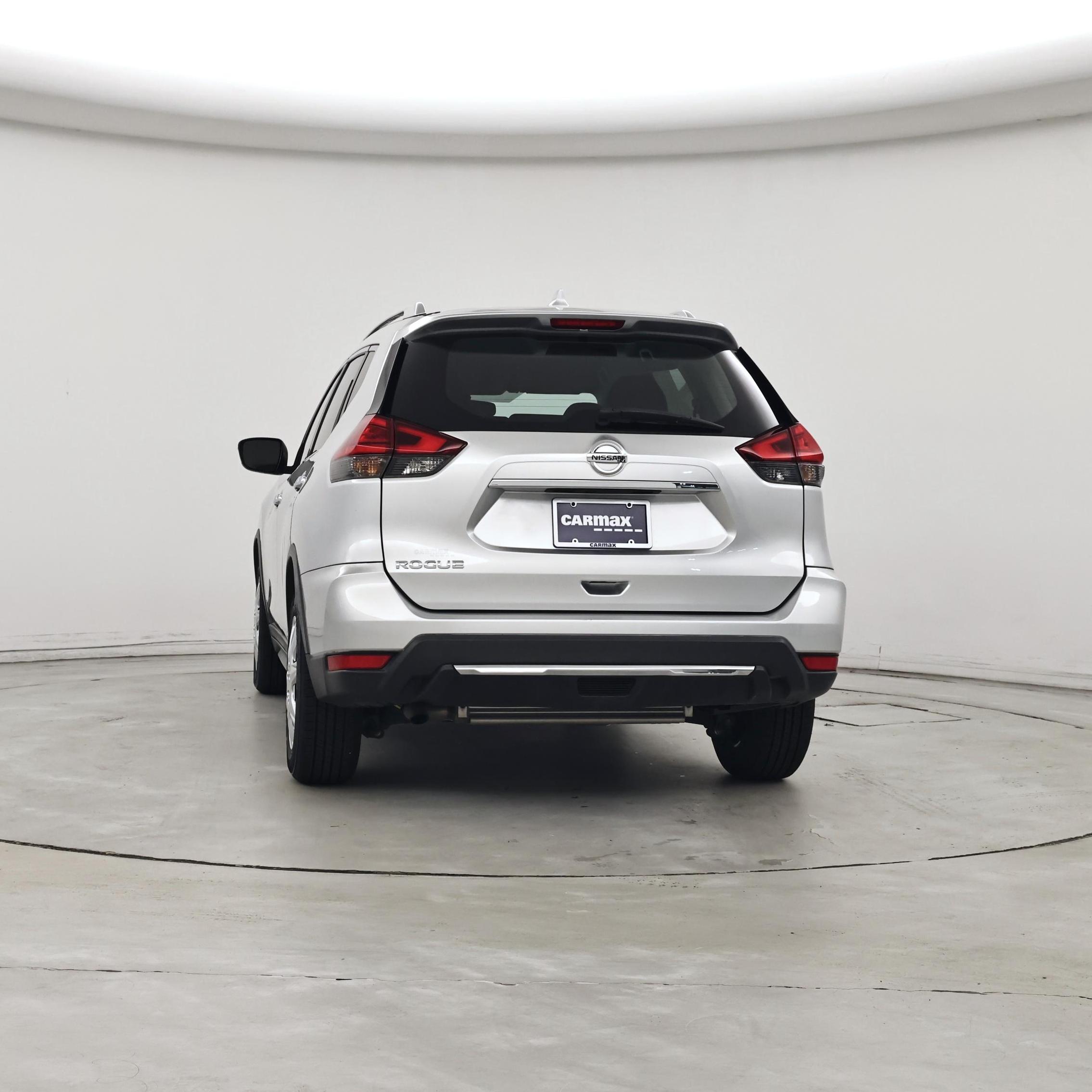 Thumbnail: 2017 Nissan Rogue - 6