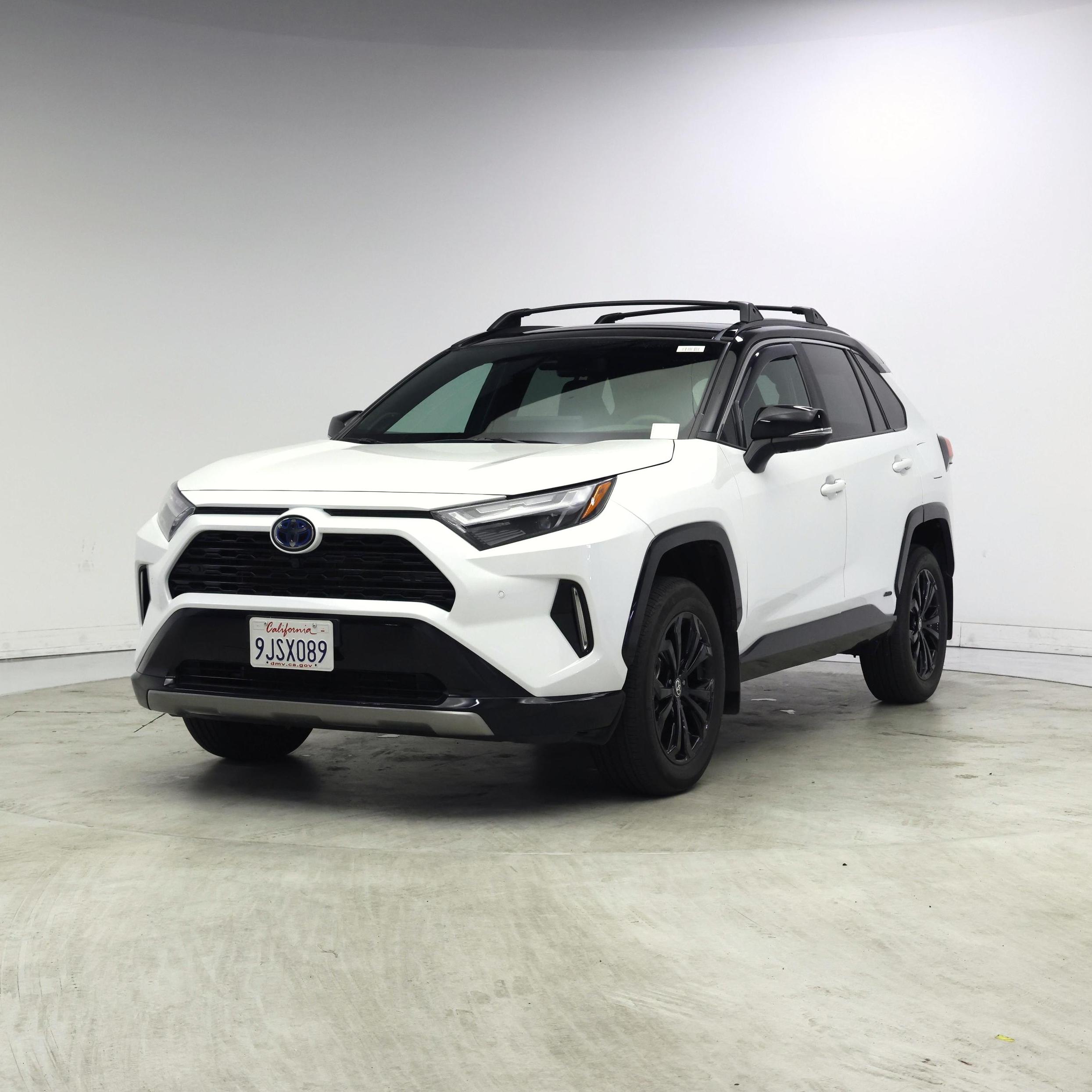 Thumbnail: 2024 Toyota RAV4 - 4