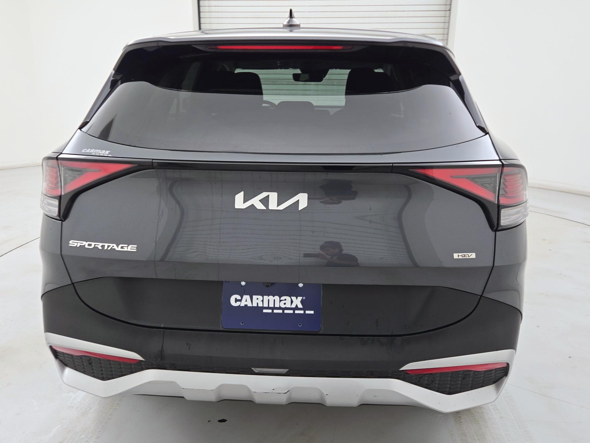 Thumbnail: 2023 Kia Sportage - 6