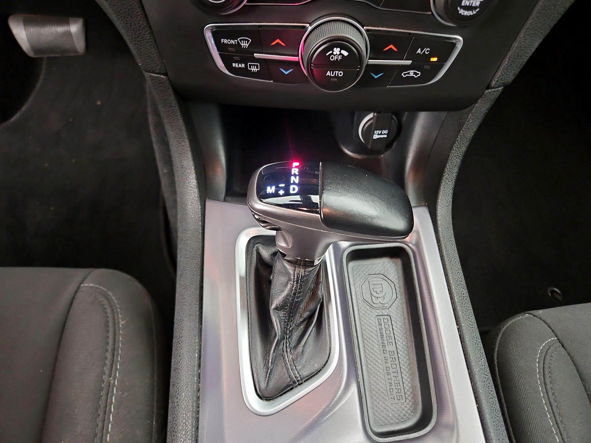 Thumbnail: 2021 Dodge Charger - 15
