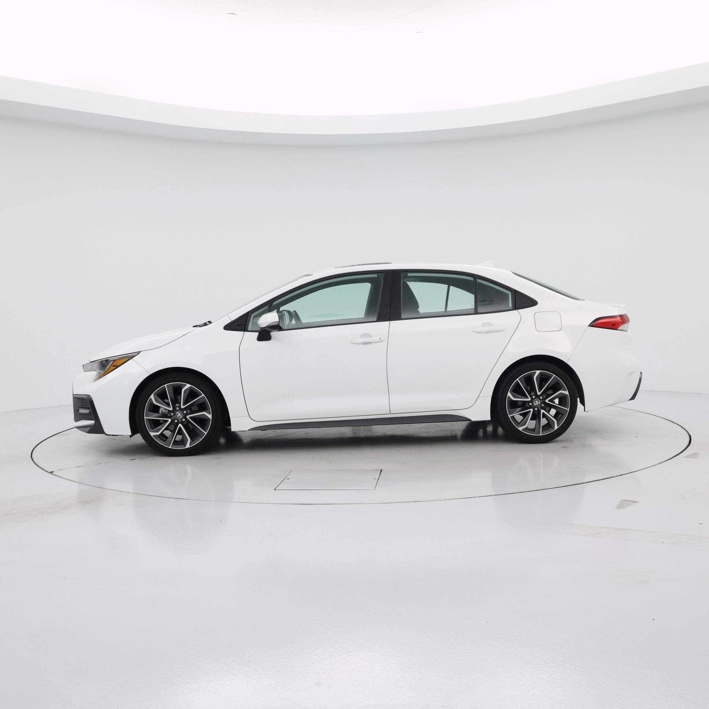 Thumbnail: 2020 Toyota Corolla - 3