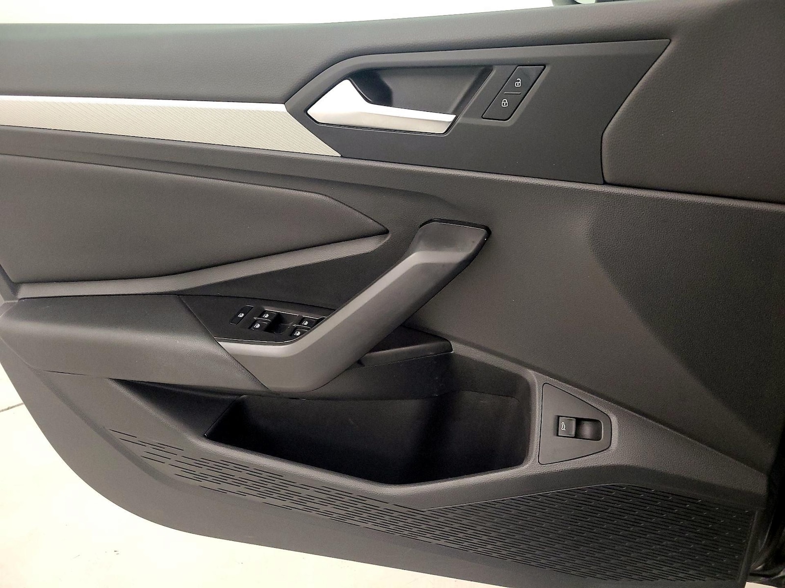2020 Volkswagen Jetta SE - Photo 13