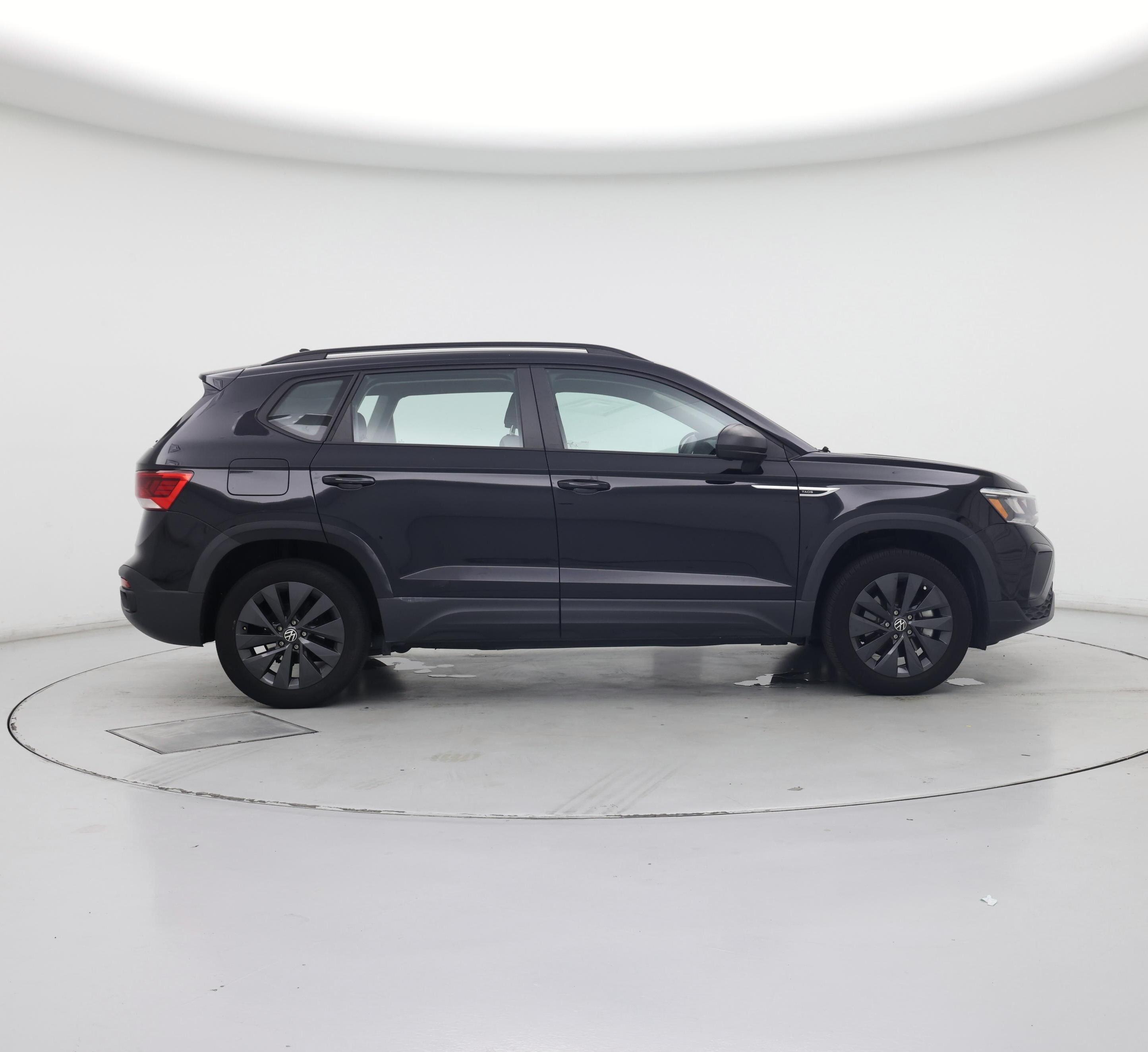 Thumbnail: 2022 Volkswagen Taos - 7