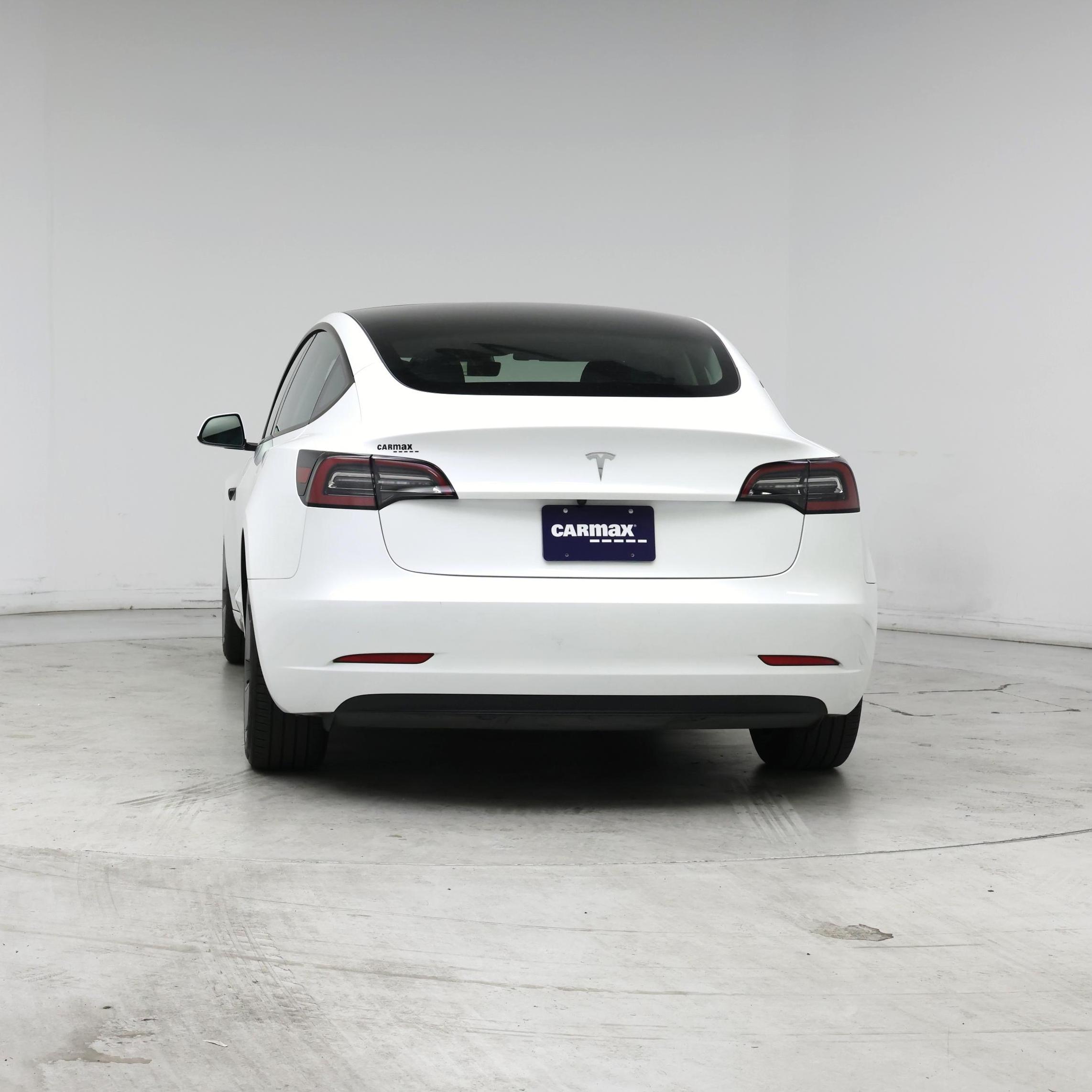 Thumbnail: 2023 Tesla Model 3 - 5