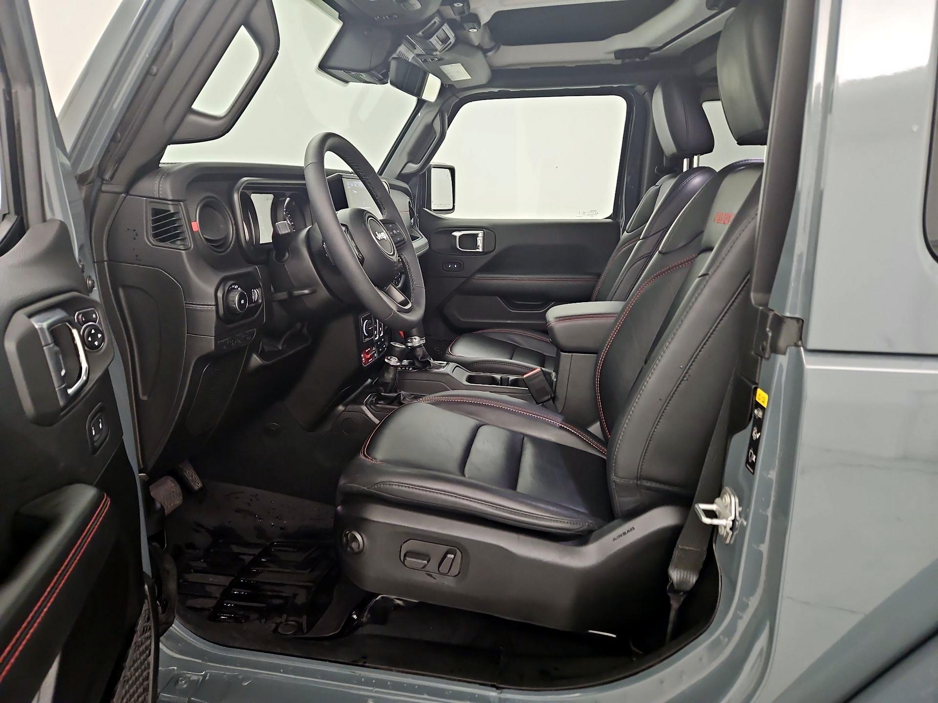 Thumbnail: 2025 Jeep Wrangler - 11