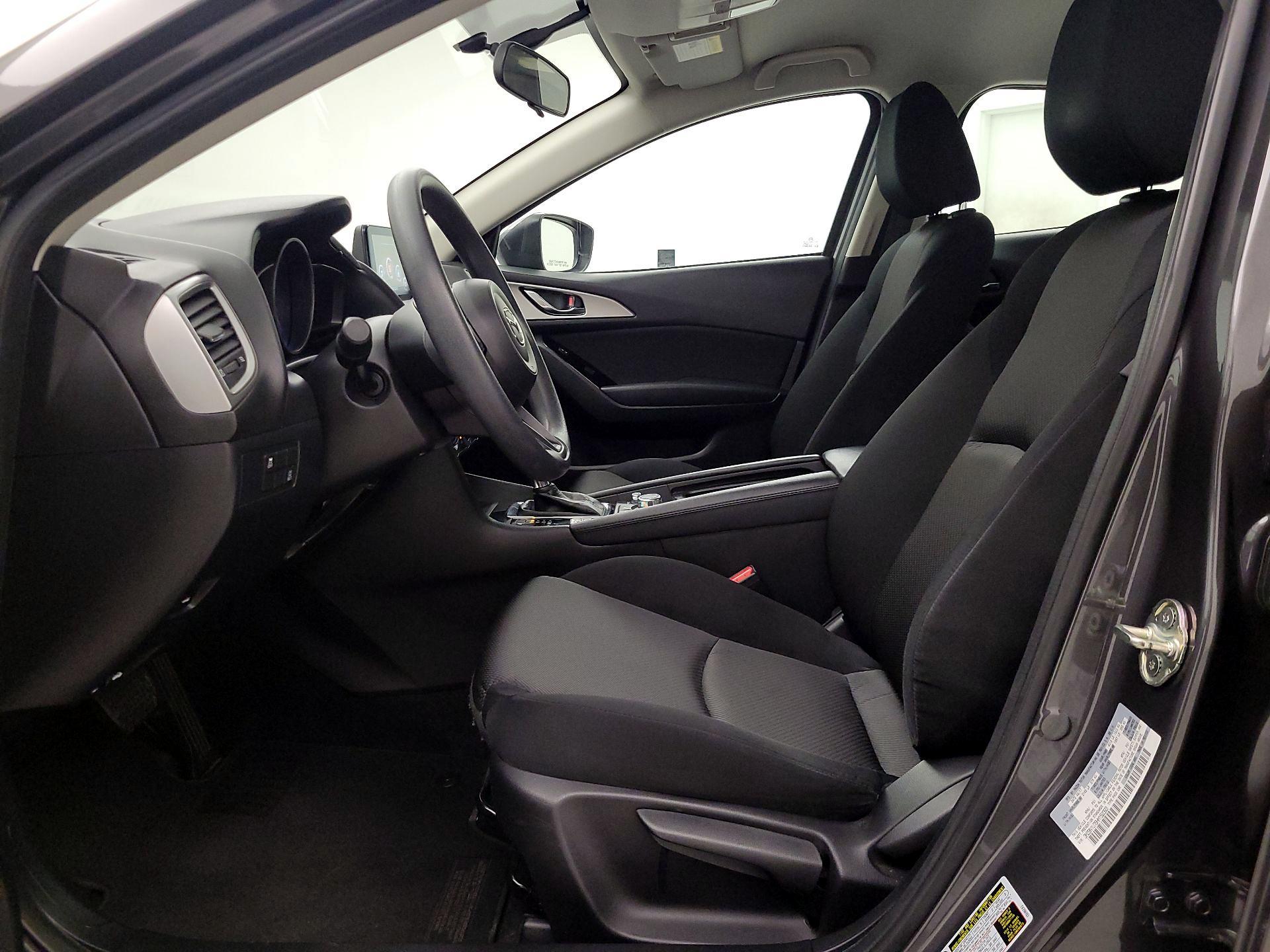 Thumbnail: 2017 Mazda Mazda3 - 11