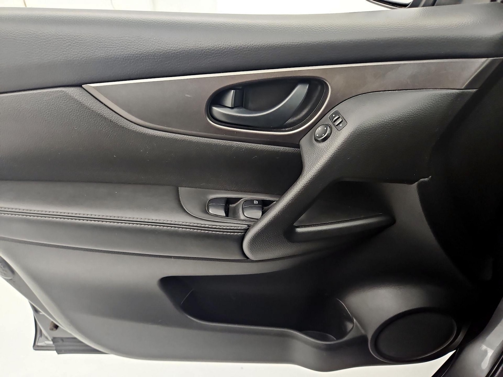 2019 Nissan Rogue Sport S - Photo 13