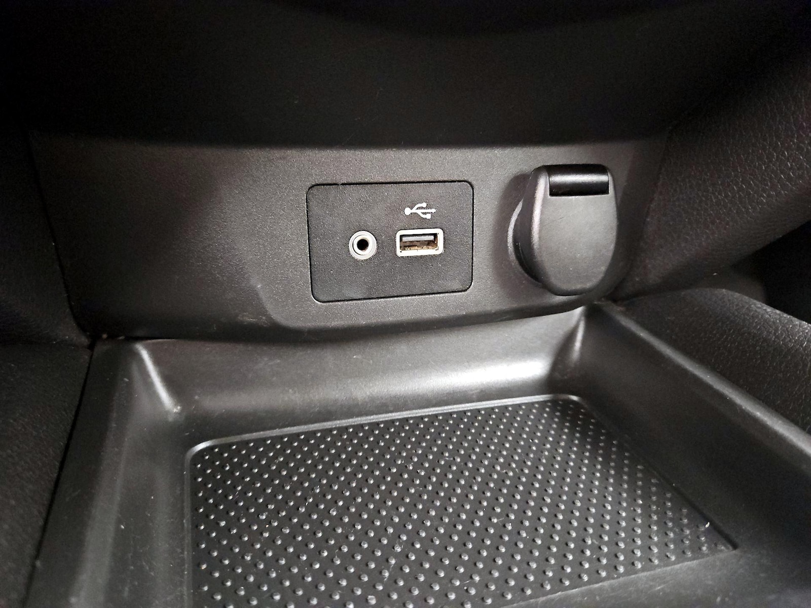 2019 Nissan Rogue Sport S - Photo 19