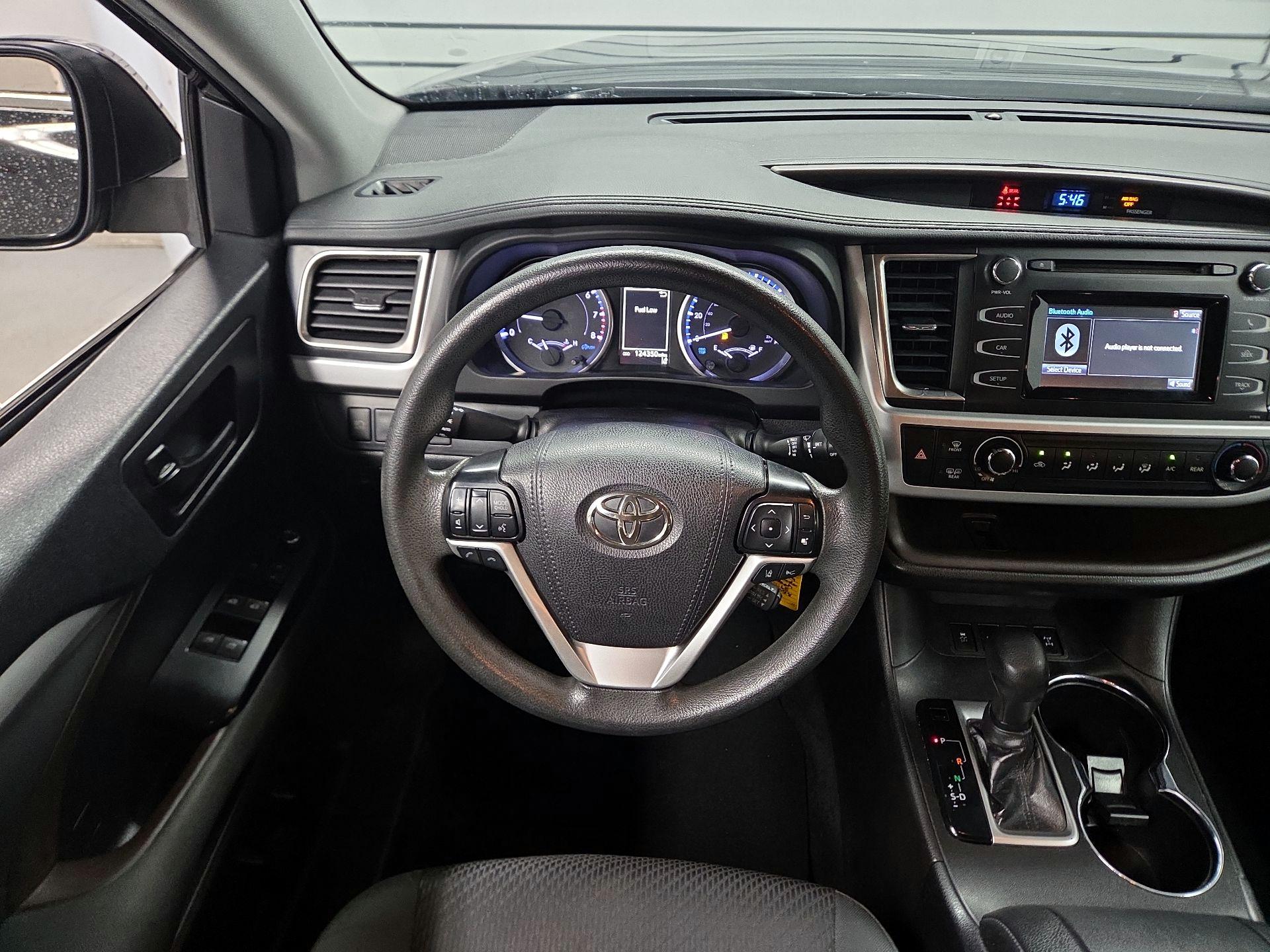 Thumbnail: 2019 Toyota Highlander - 10