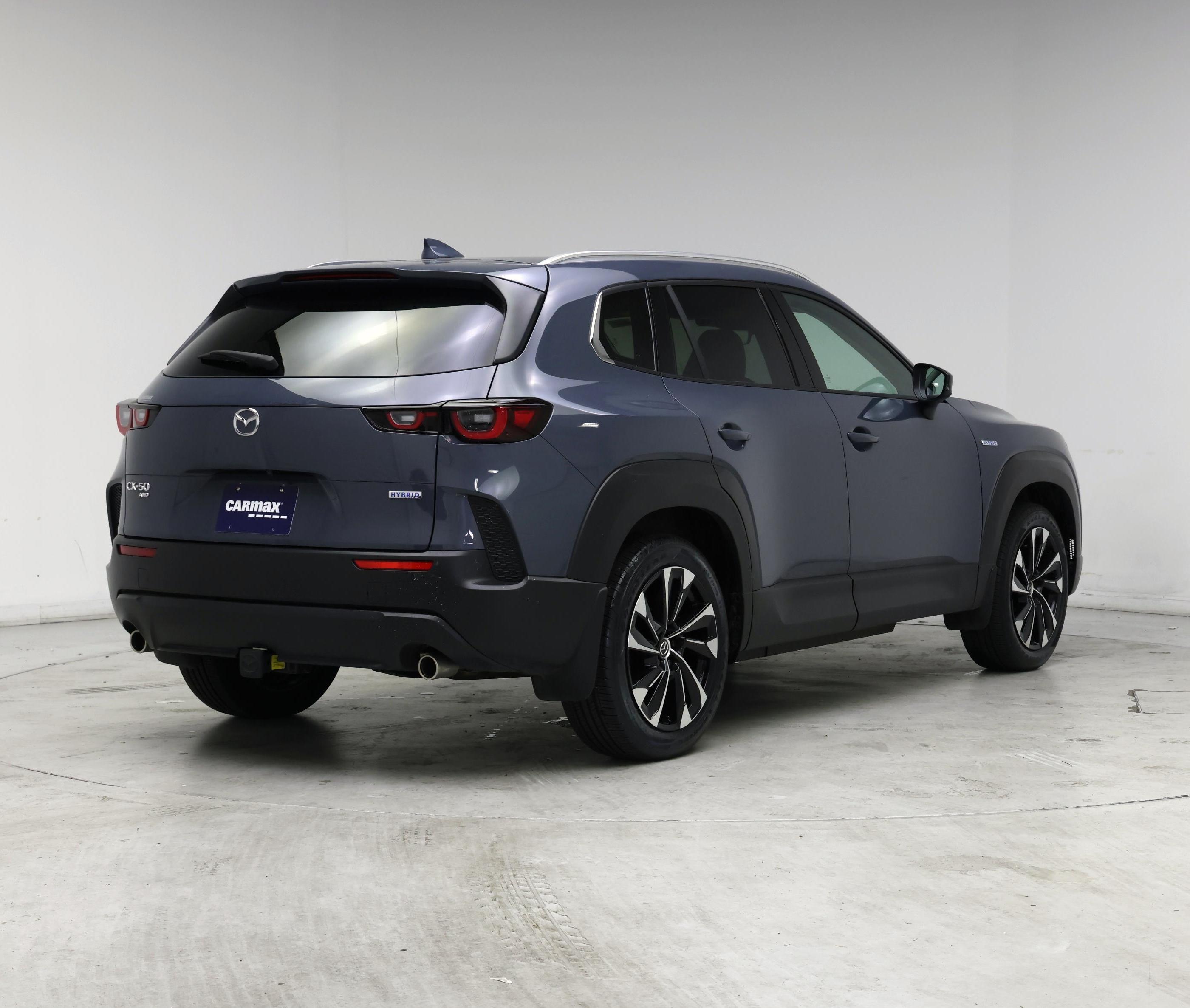 Thumbnail: 2025 Mazda CX-50 - 8