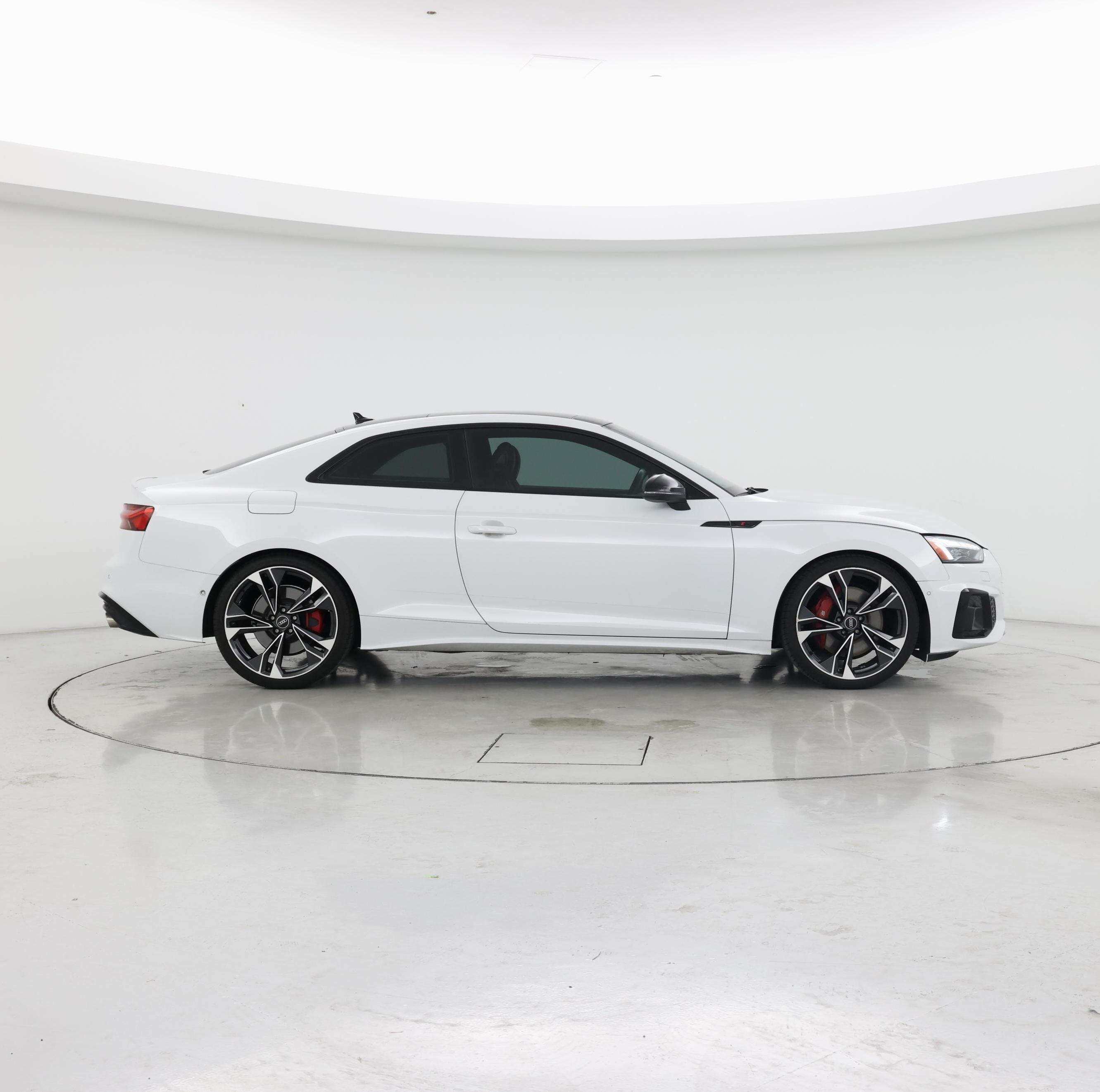 Thumbnail: 2022 Audi S5 - 7