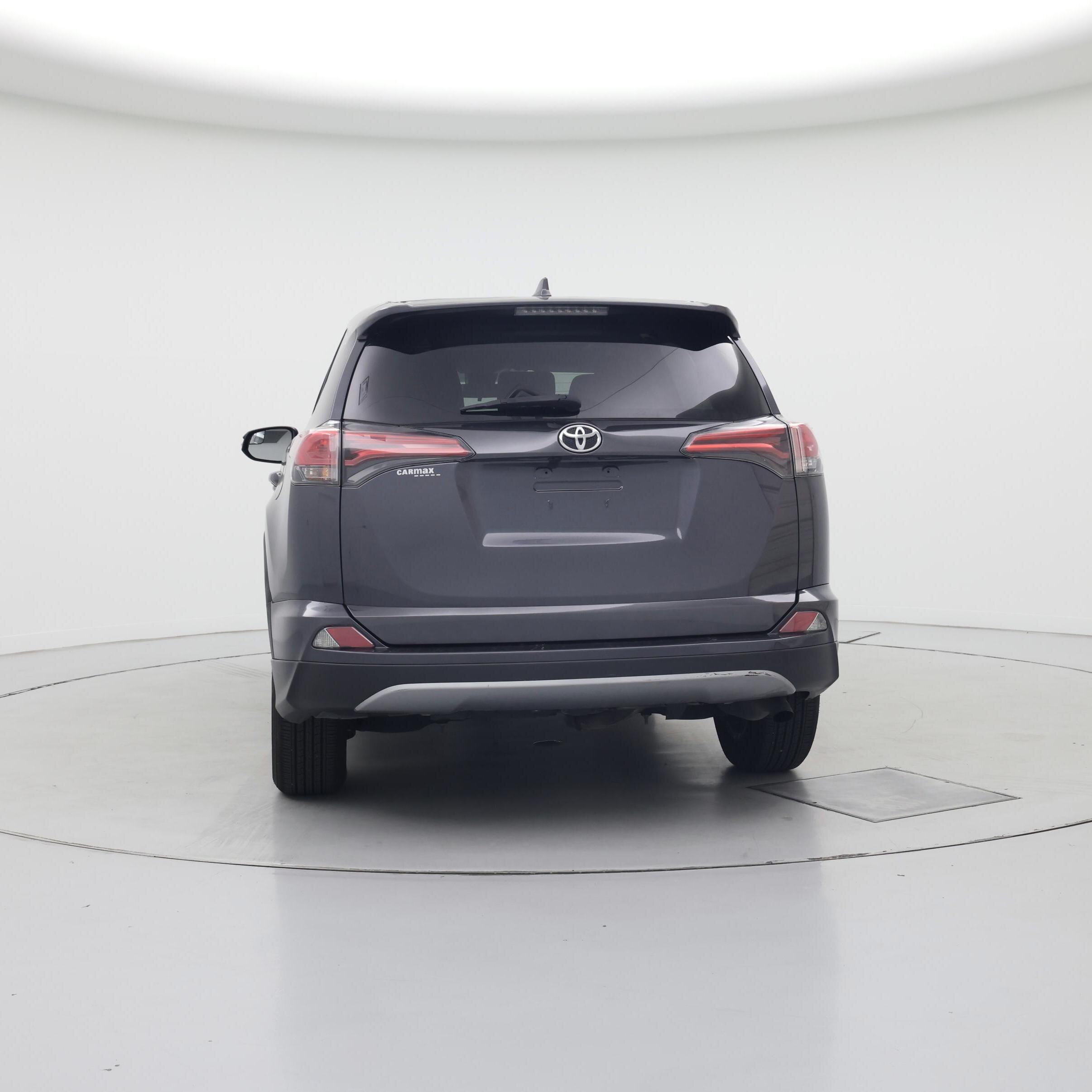 Thumbnail: 2018 Toyota RAV4 - 6