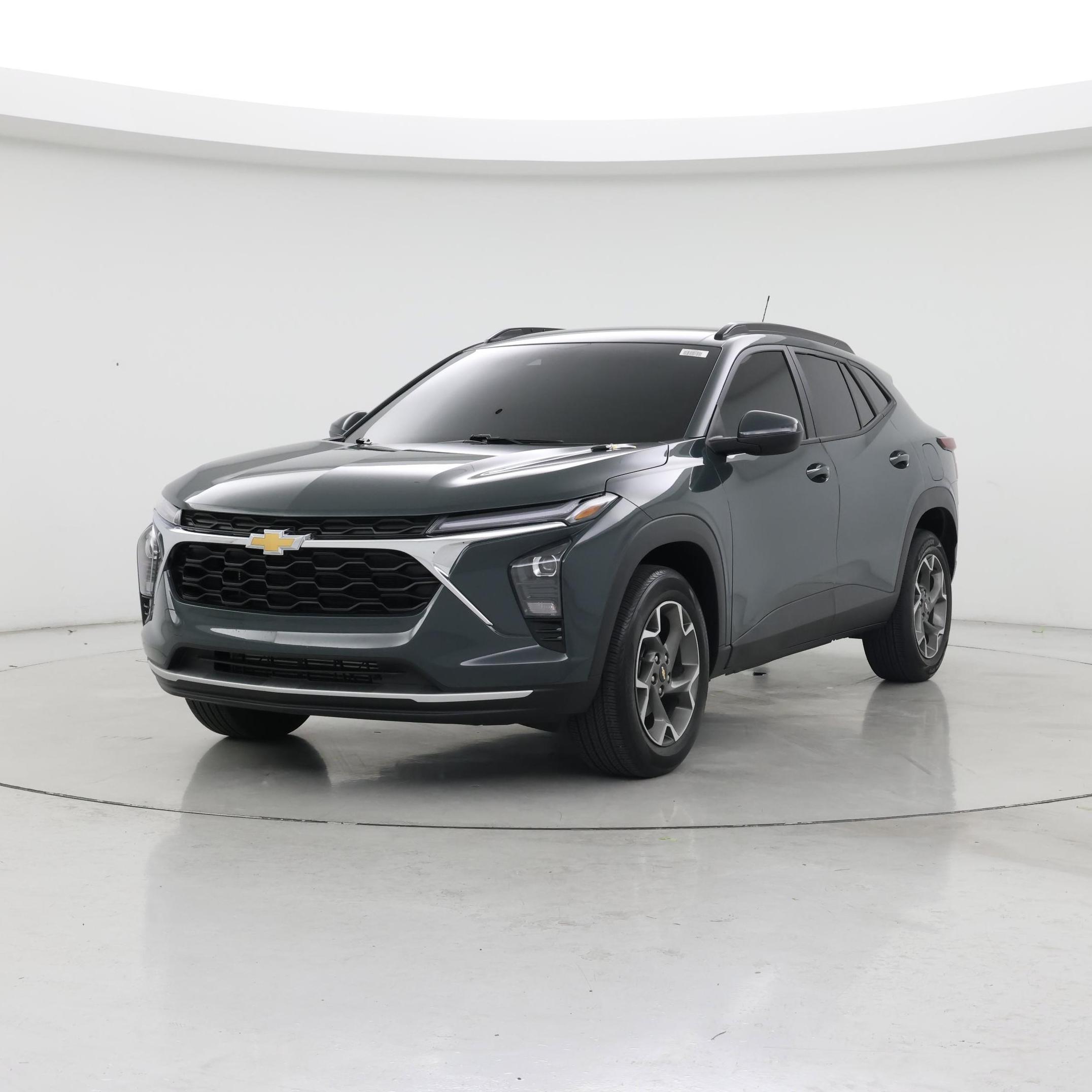 Thumbnail: 2025 Chevrolet Trax - 4