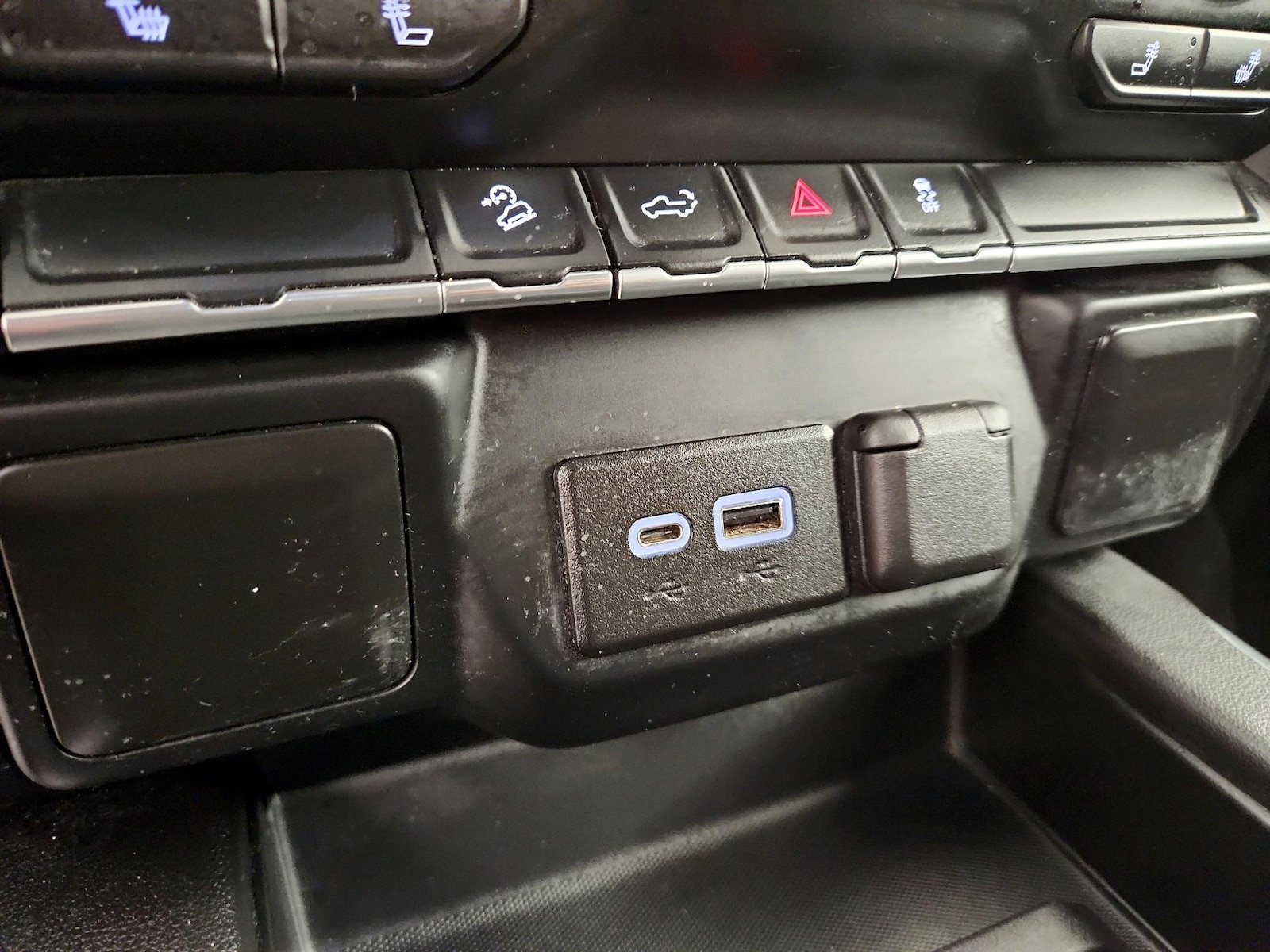 2021 Chevrolet Silverado 1500 LT Trail Boss - Photo 19
