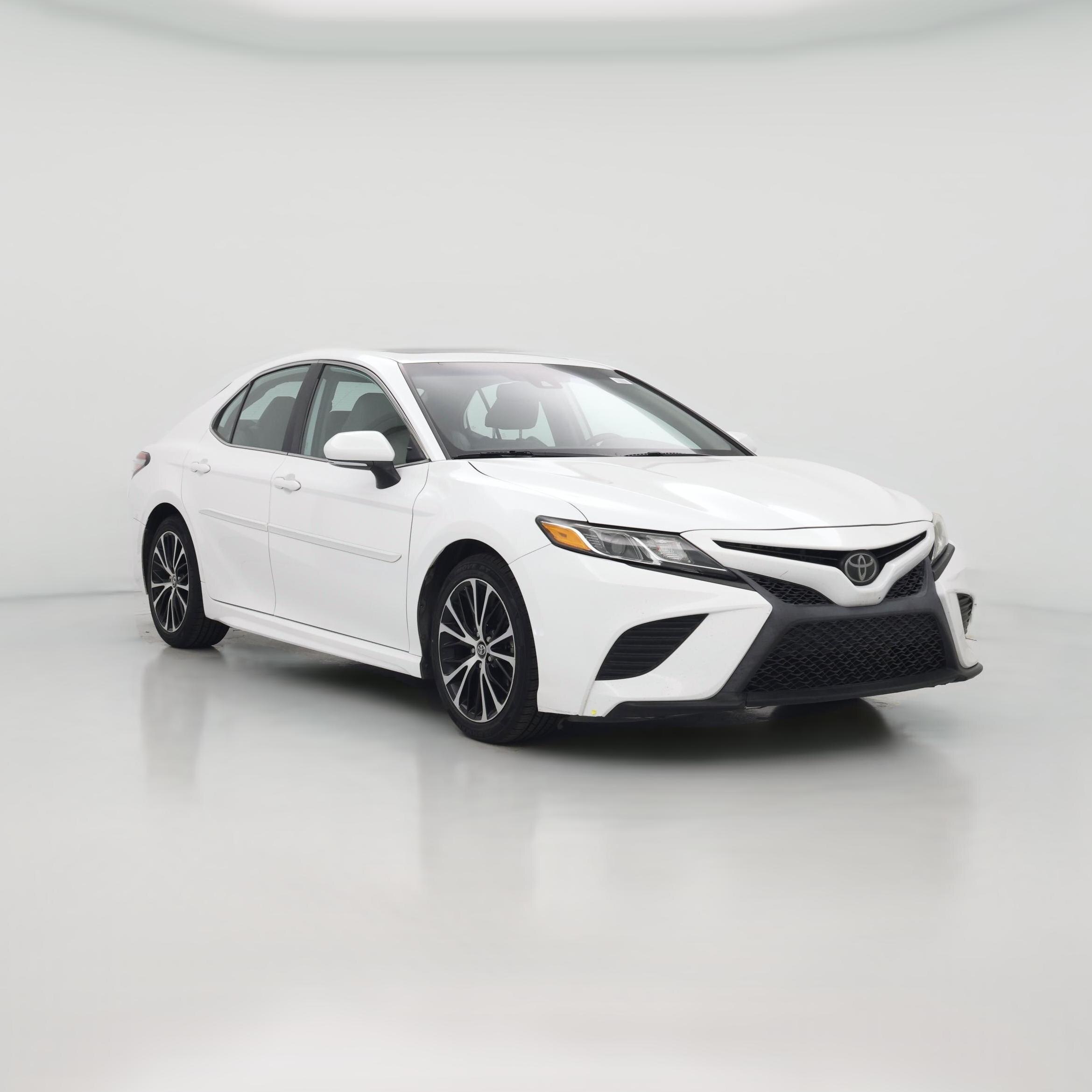Thumbnail: 2019 Toyota Camry - 1