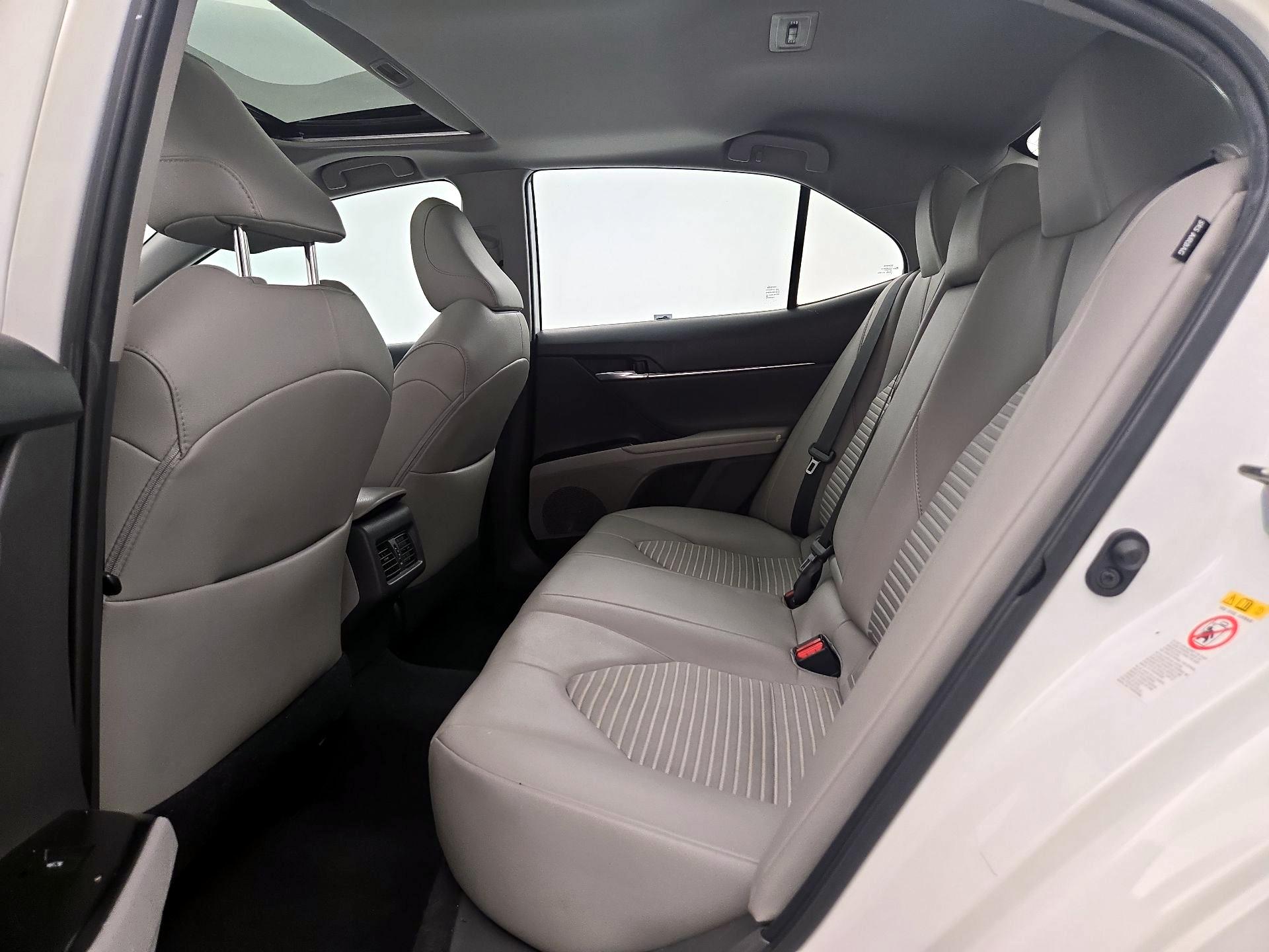 Thumbnail: 2019 Toyota Camry - 20