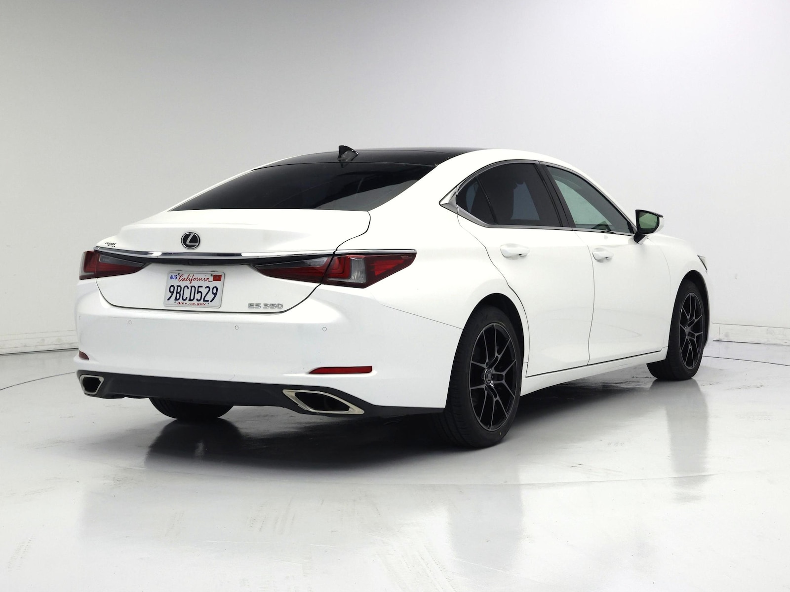 2020 Lexus ES 350 - Photo 9