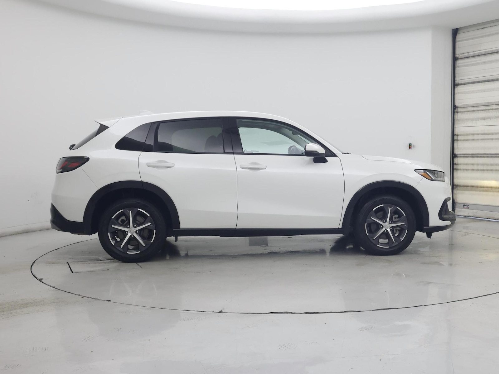 2023 Honda HR-V EX-L - Photo 8