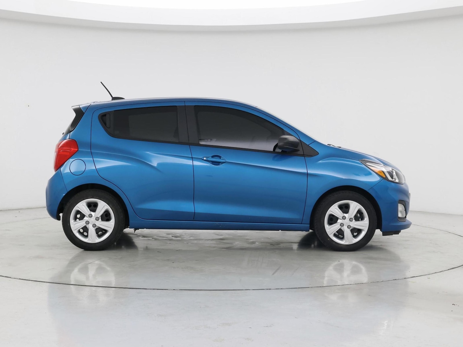 2019 Chevrolet Spark LS - Photo 8