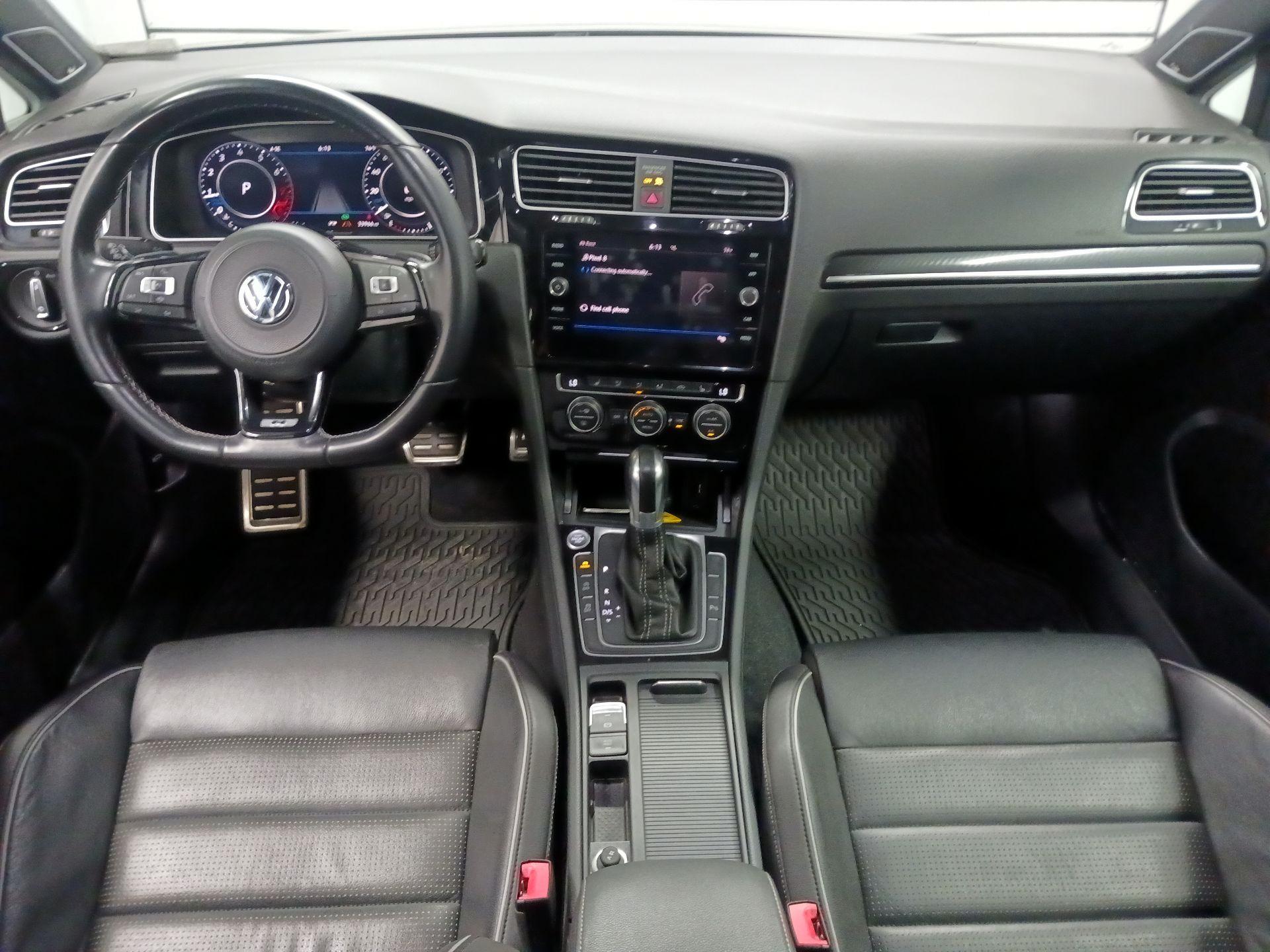 Thumbnail: 2019 Volkswagen Golf - 9