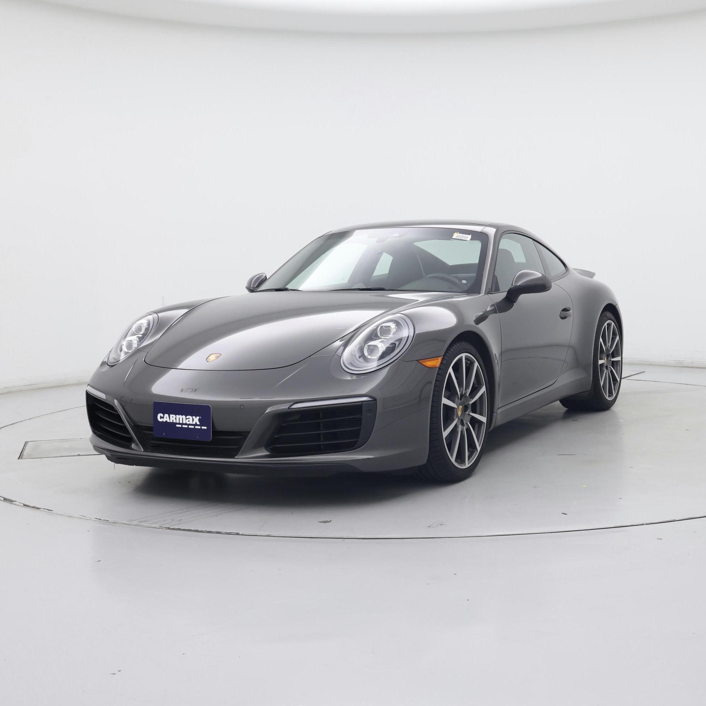Thumbnail: 2018 Porsche 911 - 4