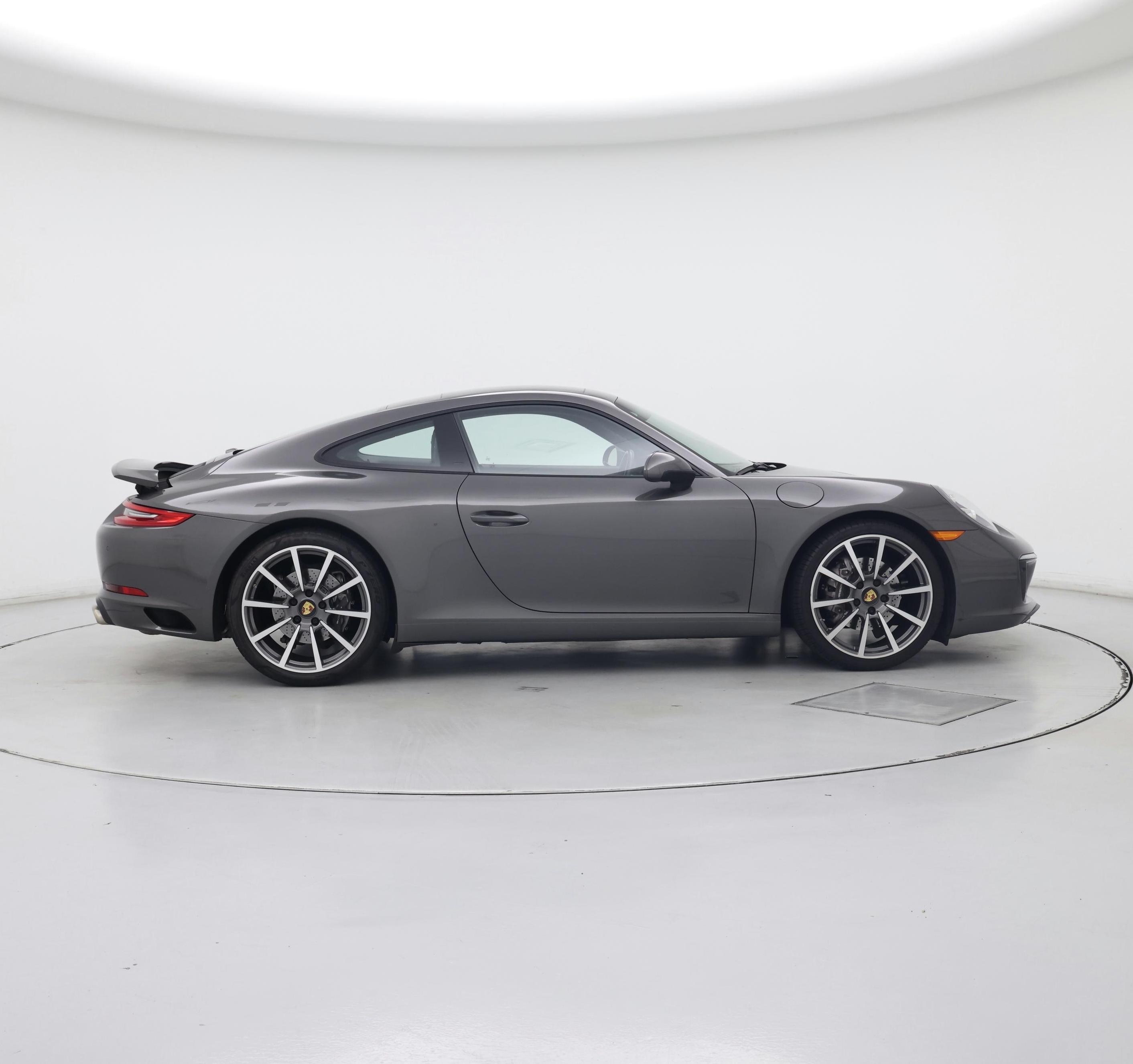 Thumbnail: 2018 Porsche 911 - 7