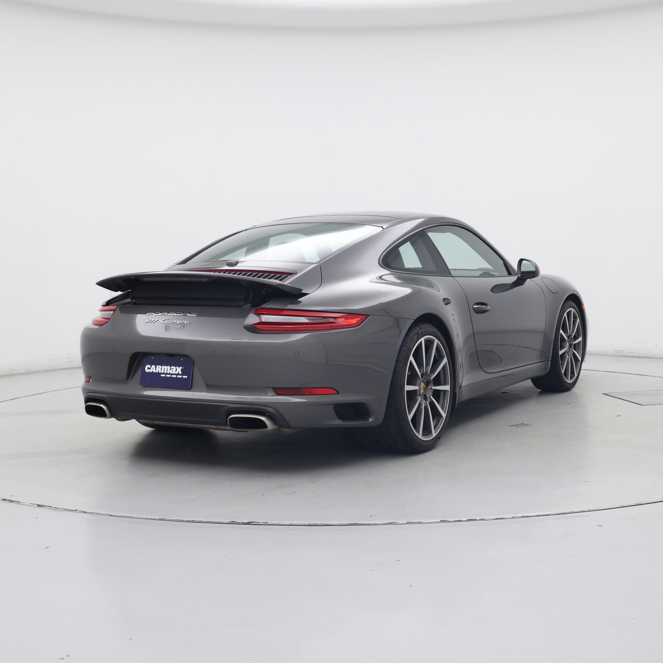 Thumbnail: 2018 Porsche 911 - 8