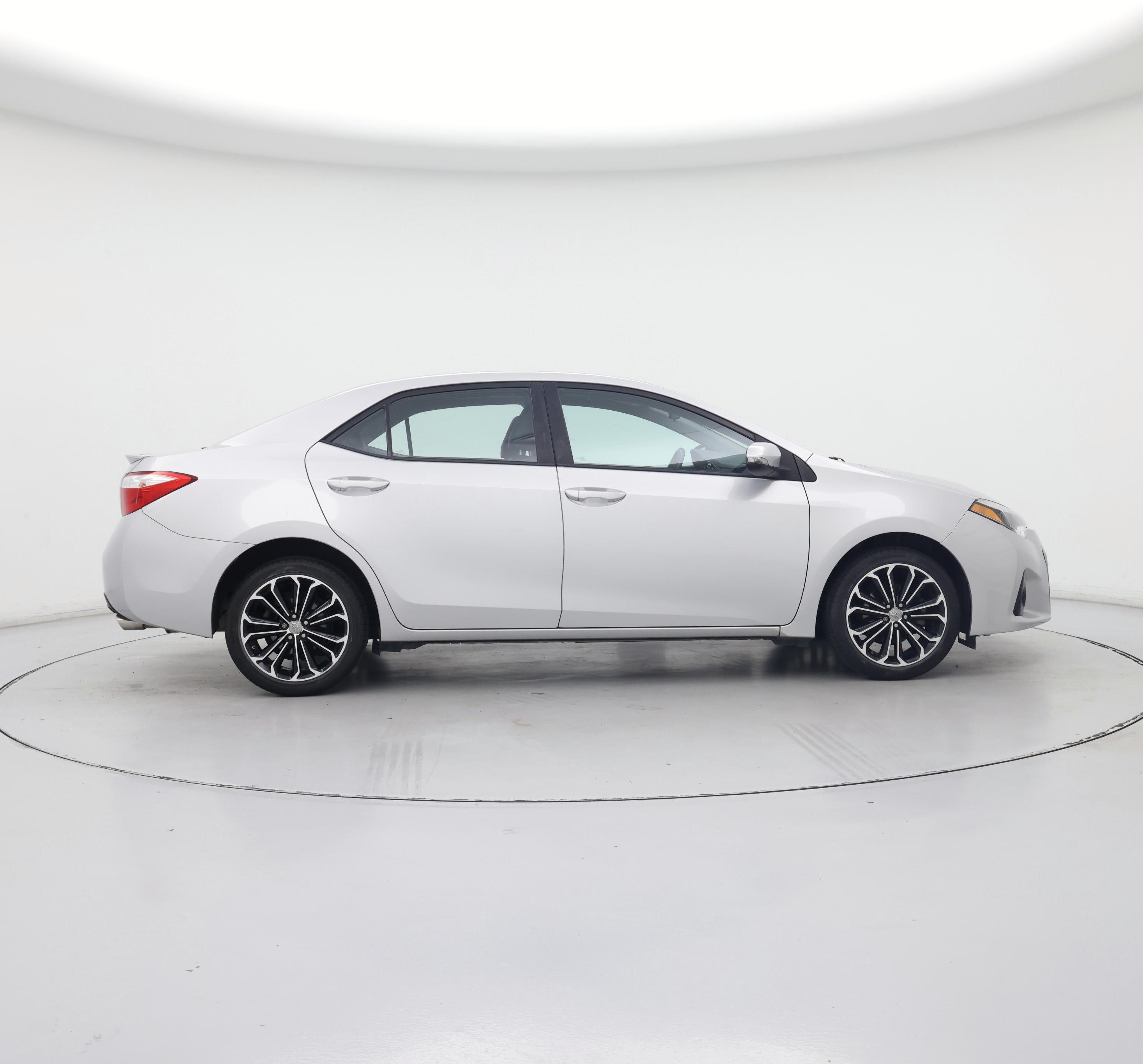 Thumbnail: 2015 Toyota Corolla - 7