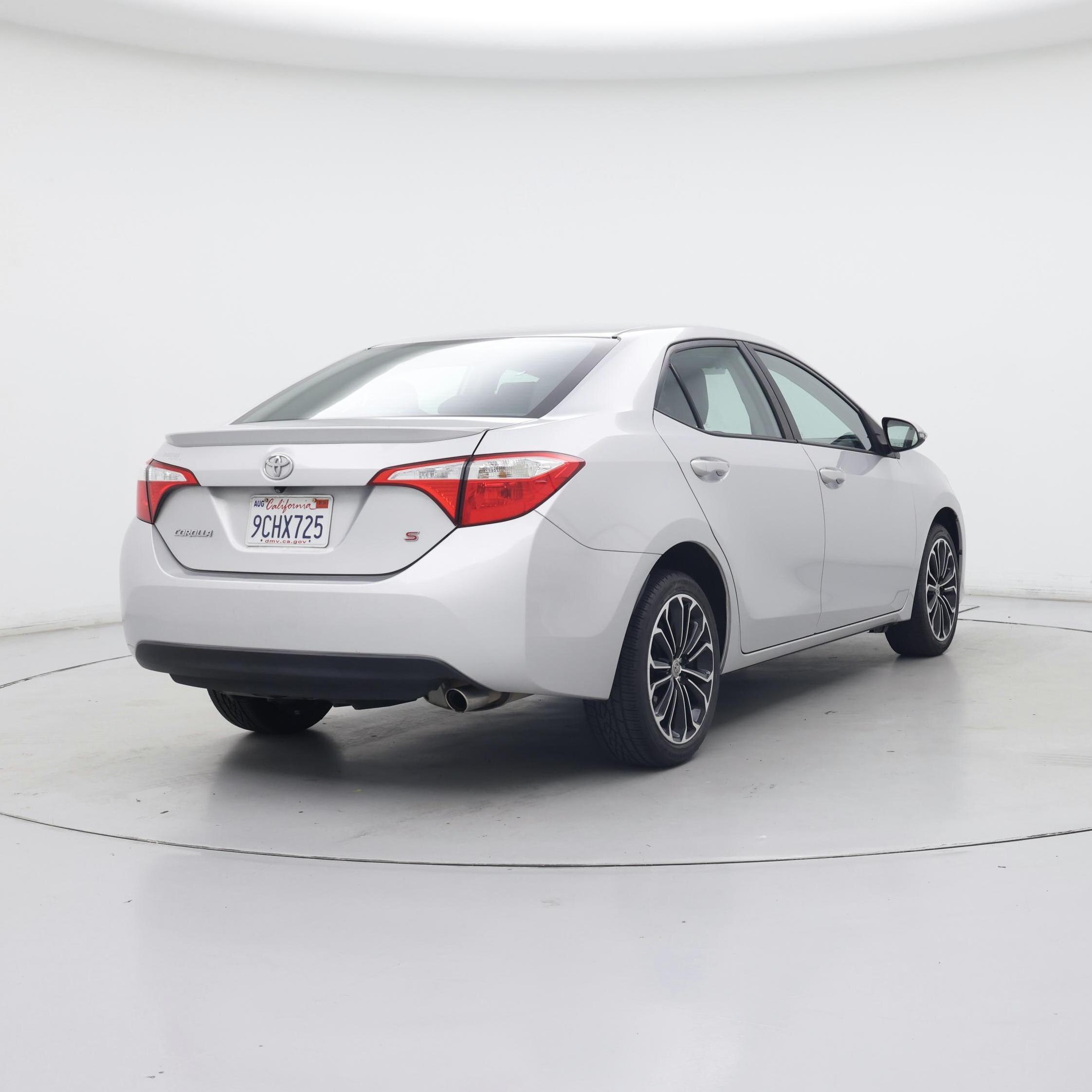 Thumbnail: 2015 Toyota Corolla - 8