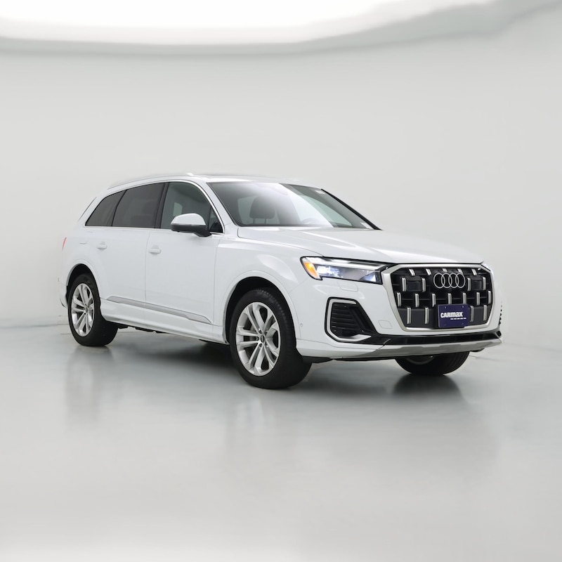 2025 Audi Q7 Premium