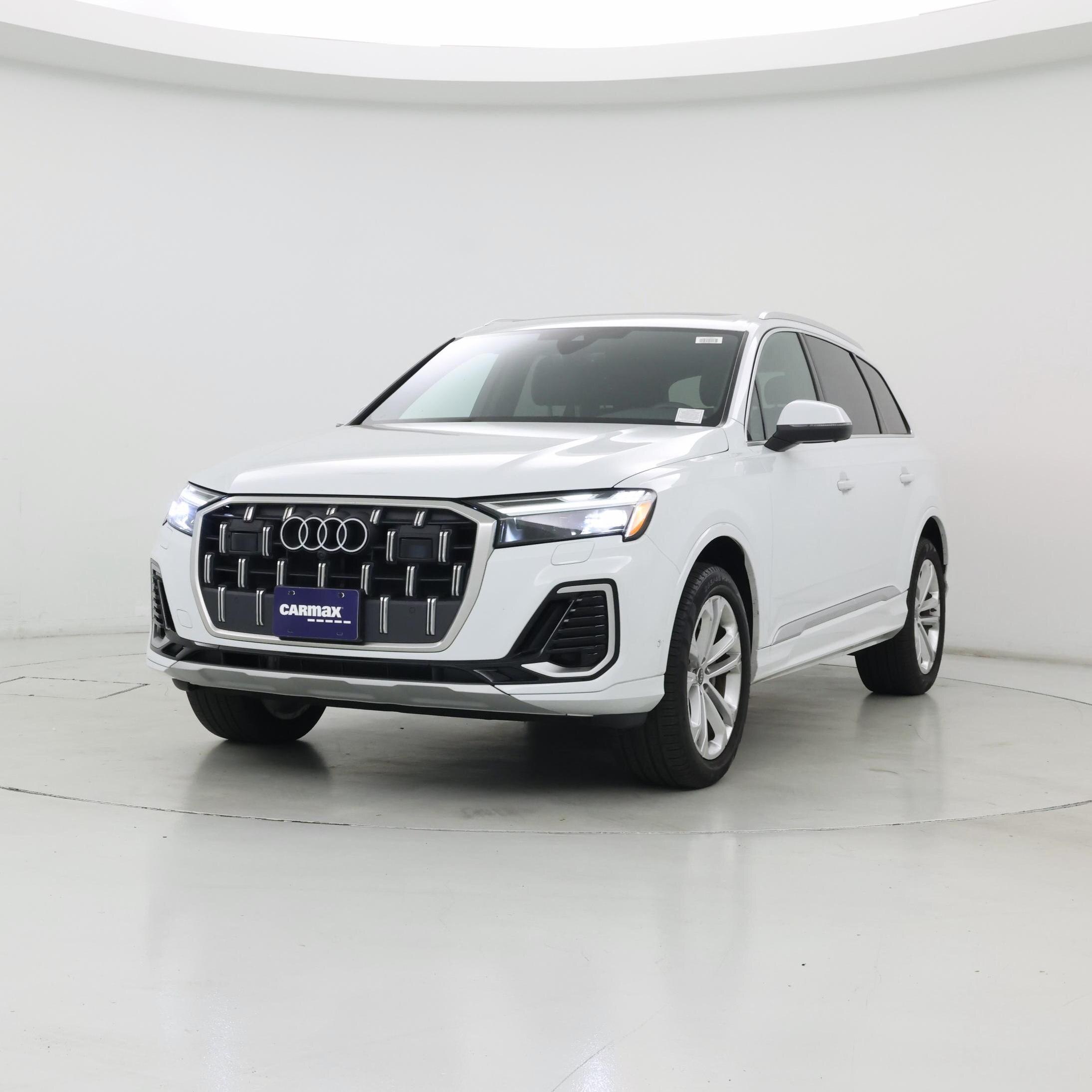 Thumbnail: 2025 Audi Q7 - 4