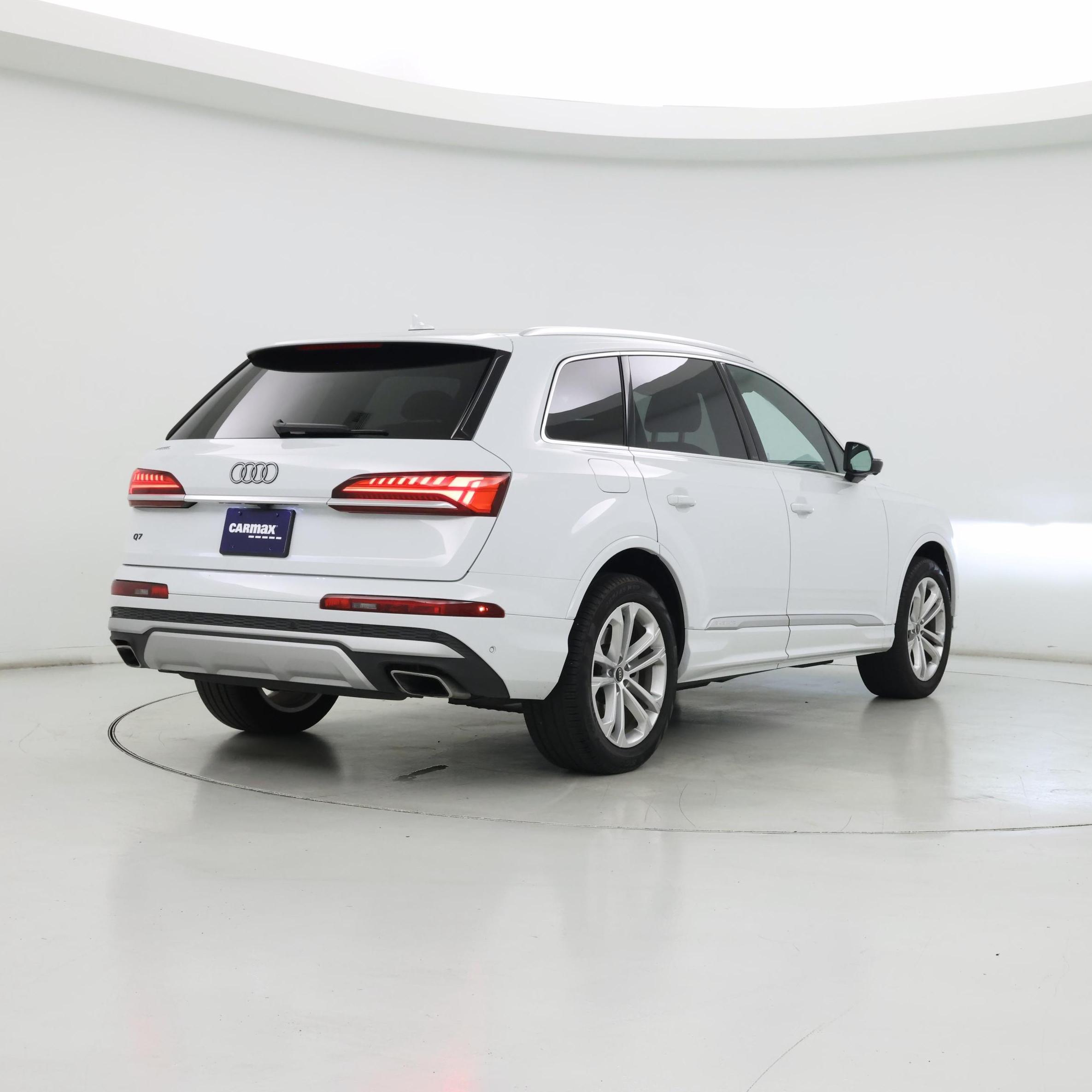 Thumbnail: 2025 Audi Q7 - 8