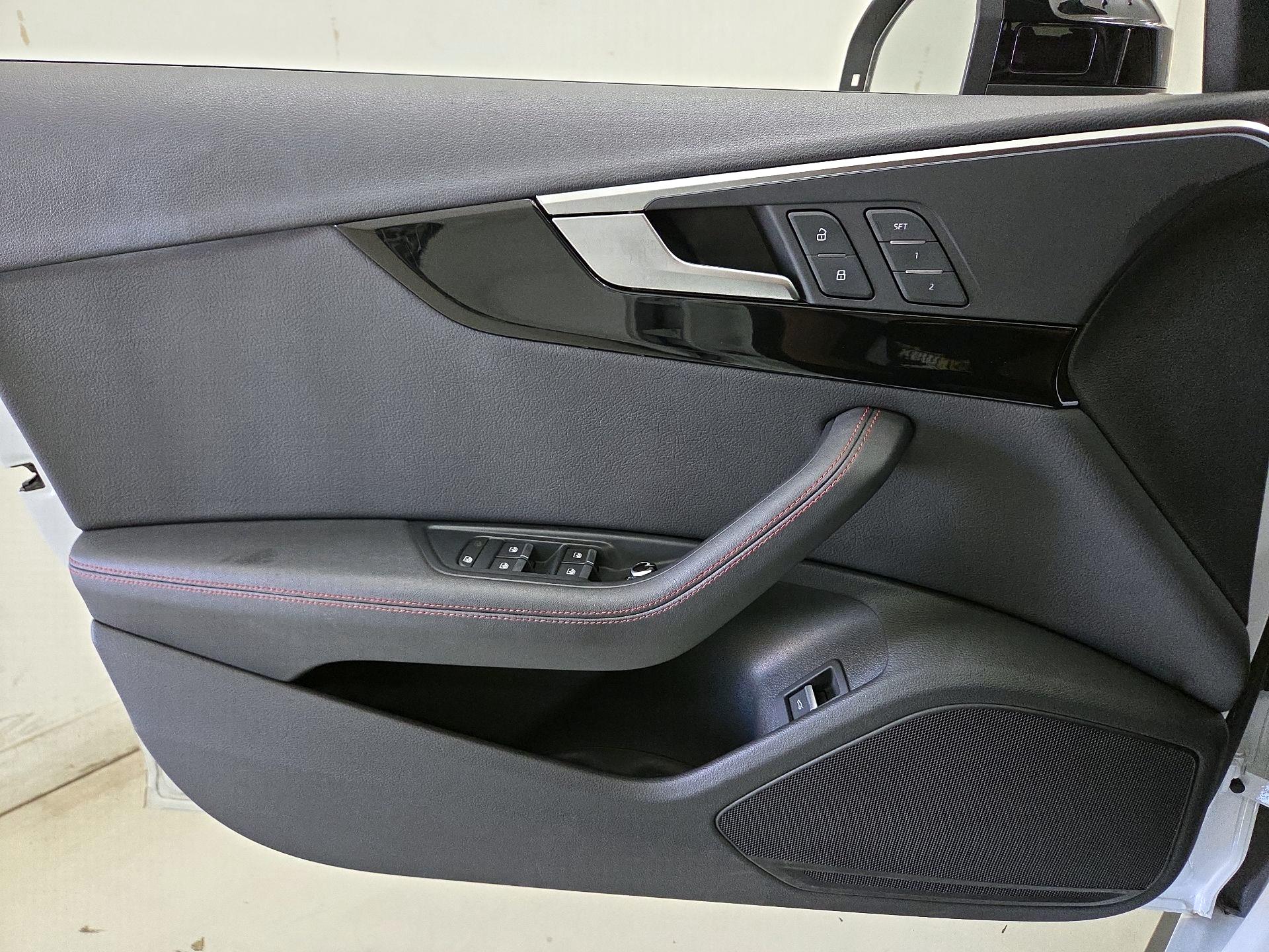 Thumbnail: 2019 Audi A4 - 12
